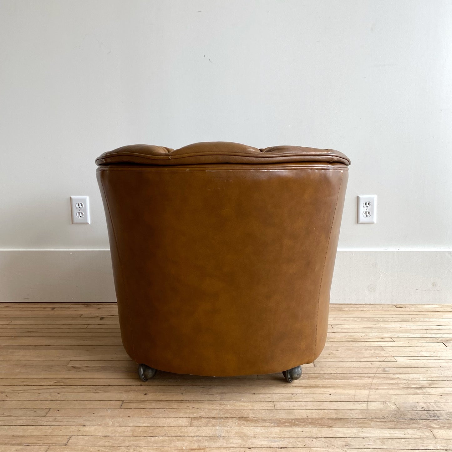 Vintage Tufted Leather Swivel Club Chair
