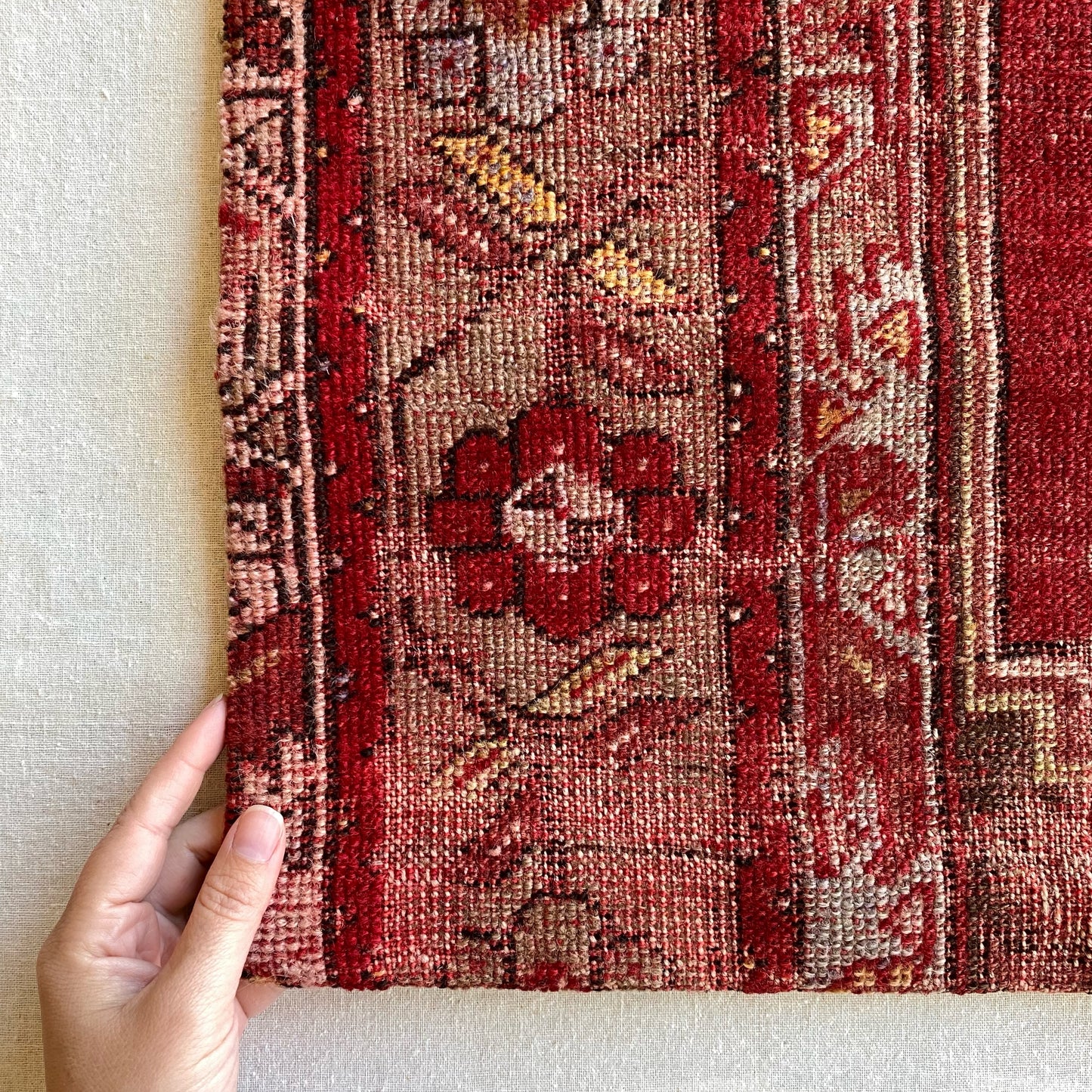 Hand-knotted Turkish Pillow Cover (16 x 16)
