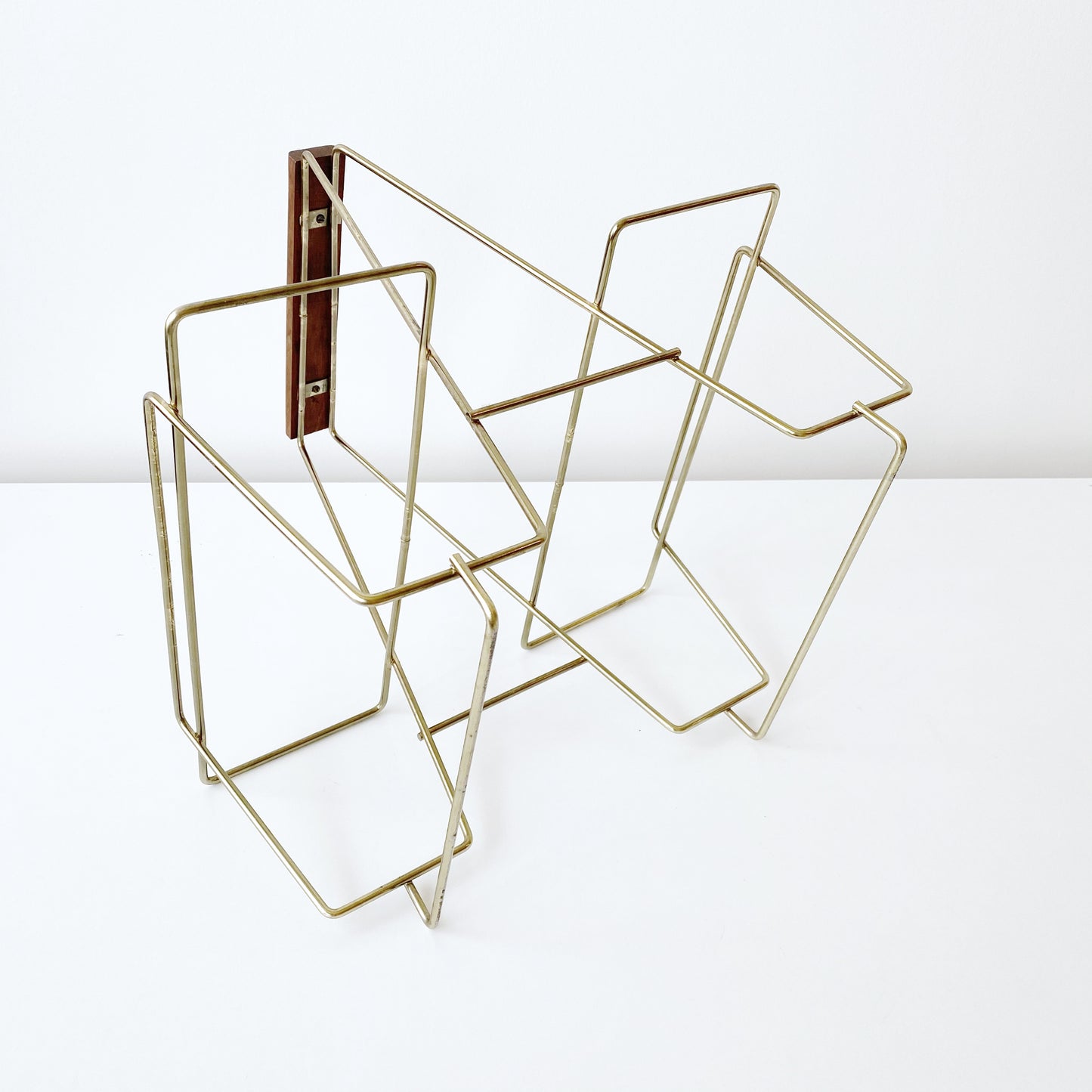 Vintage Wire Caddy with Wooden Handle