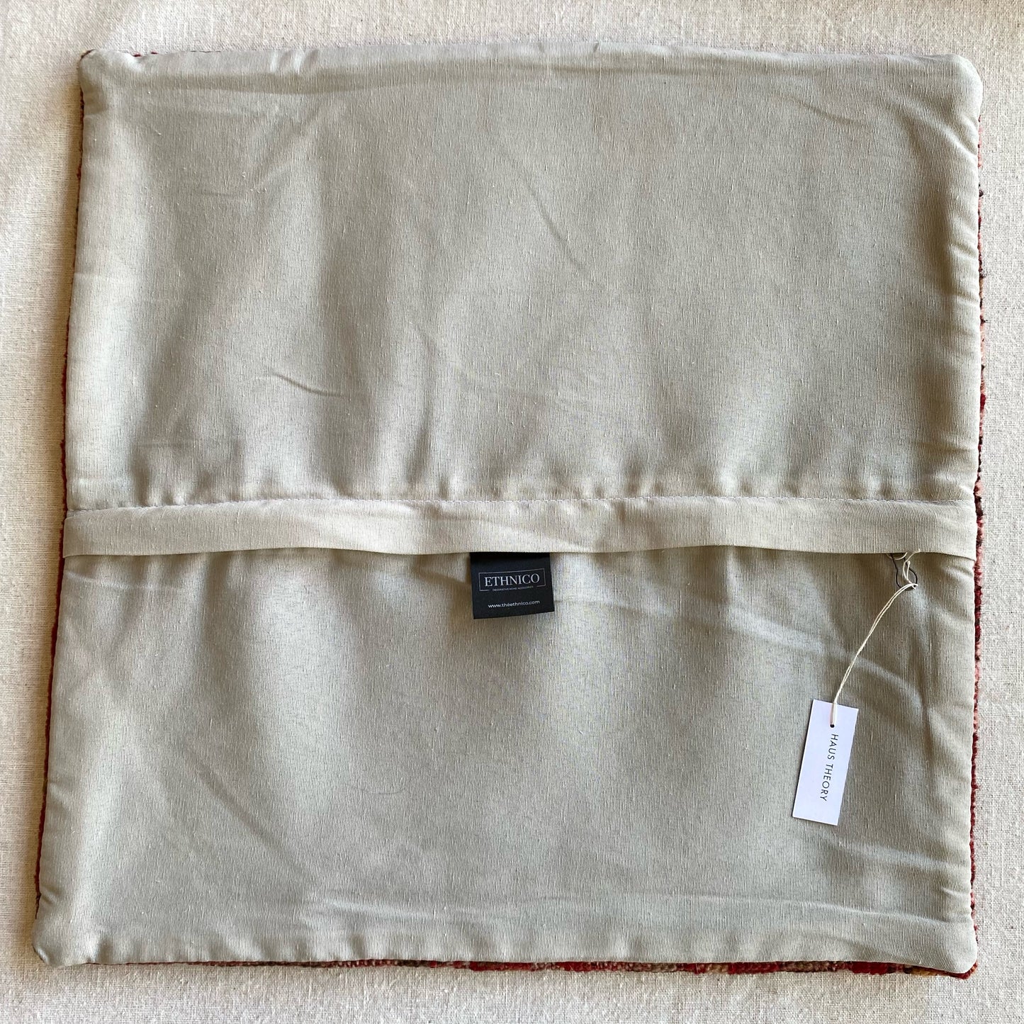 Hand-knotted Turkish Pillow Cover (16 x 16)