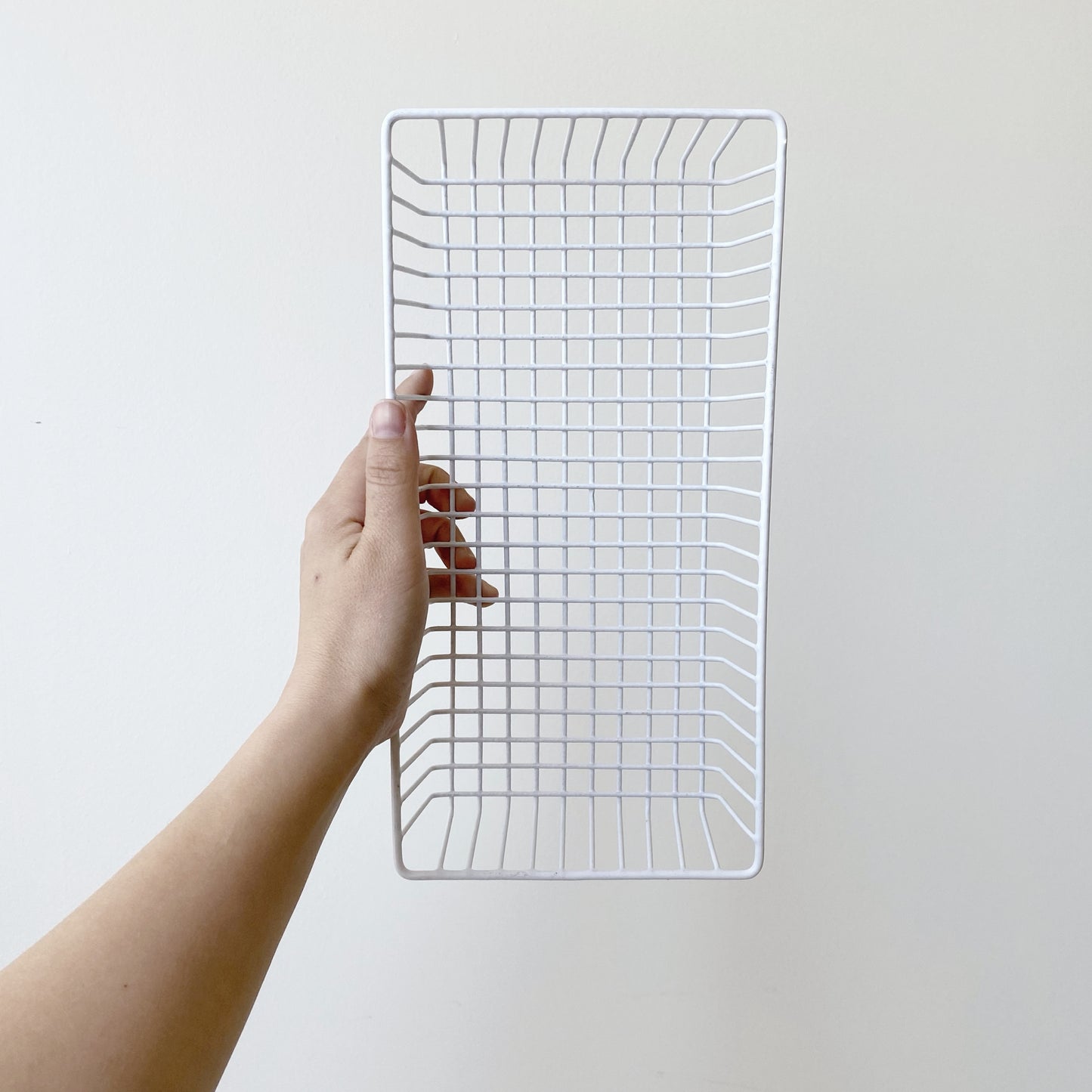 Wire Grid Storage Basket Tray