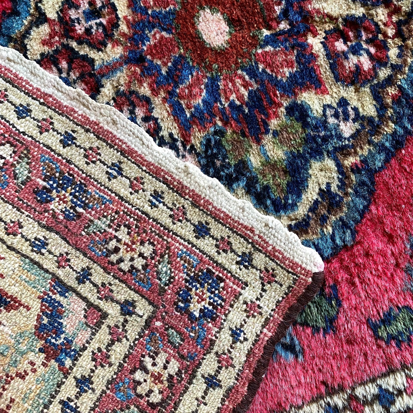 "LULA" Vintage Hand-knotted Persian Rug (2' x 2'11")