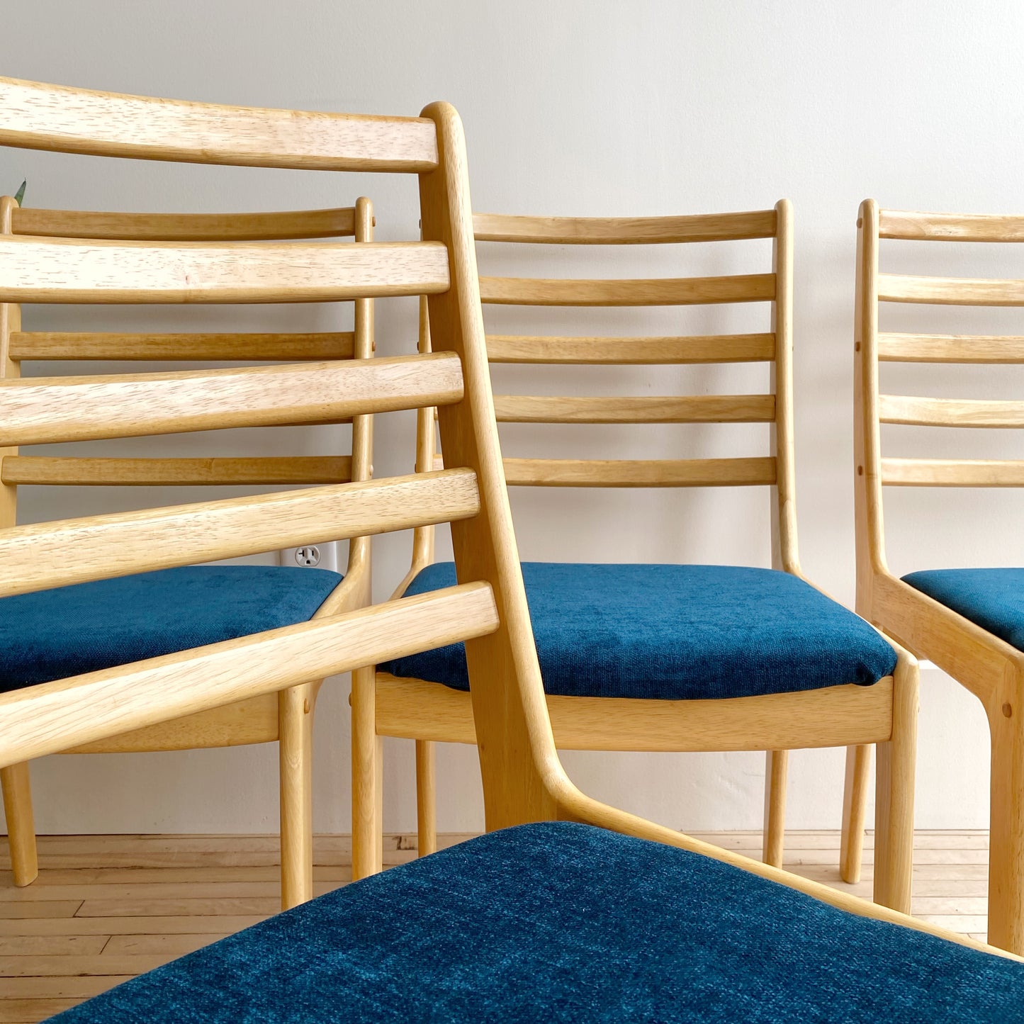 Set of 4 Vintage Dining Chairs with Blue Seats
