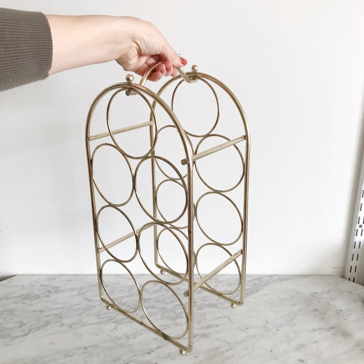 Vintage Gold Metal 7-Bottle Wine Rack