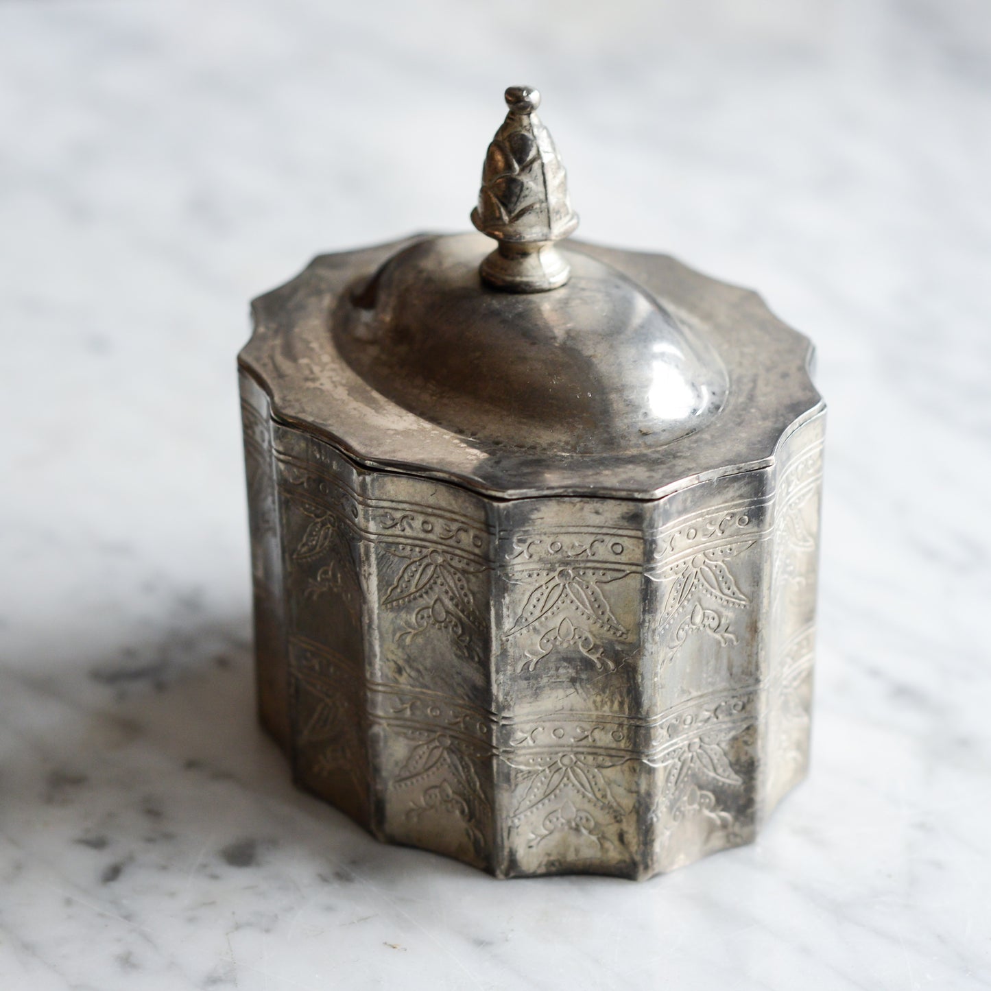 Vintage Silver-Plated Jewelry Box with Lid
