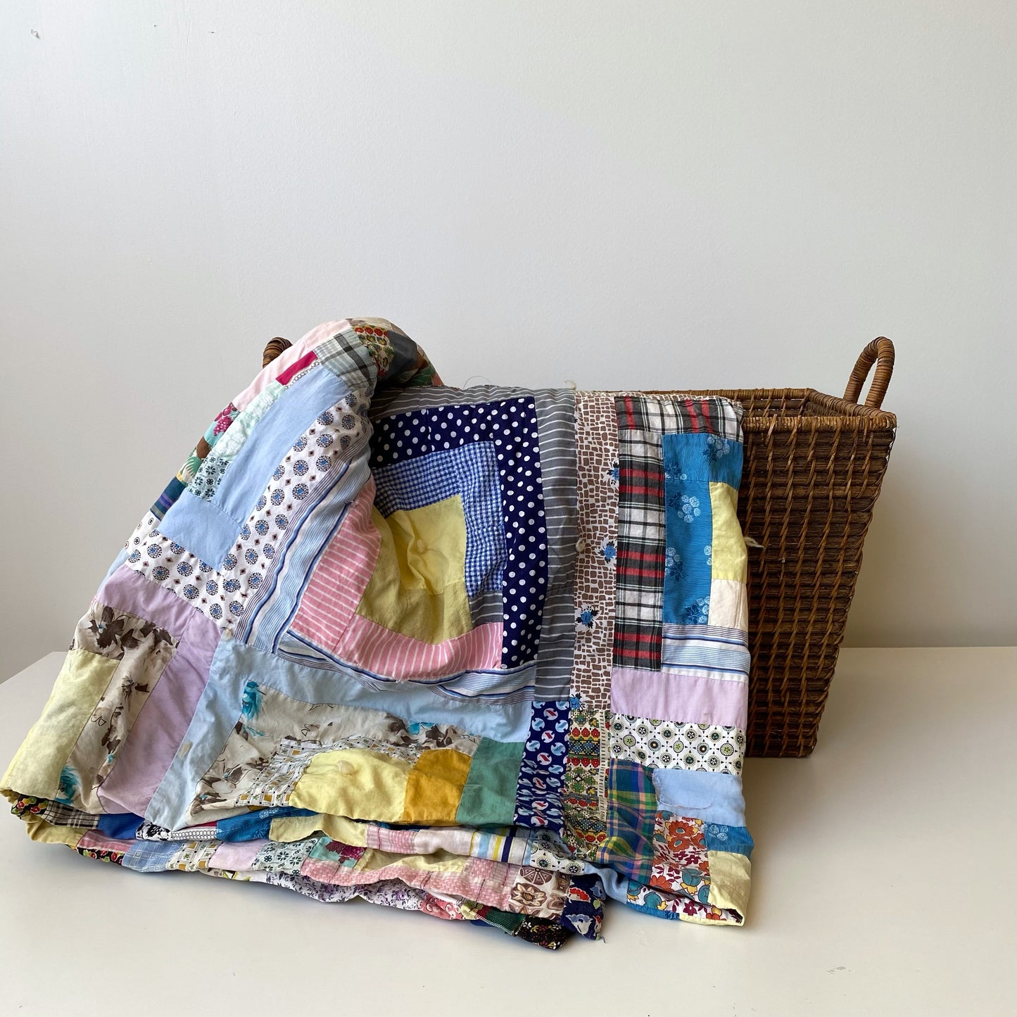 Vintage Log Cabin Quilt (73" x 84")