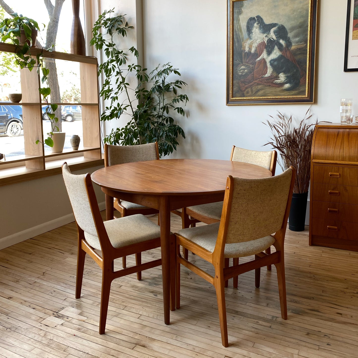 Vintage MCM 44” Round Walnut Dining Table