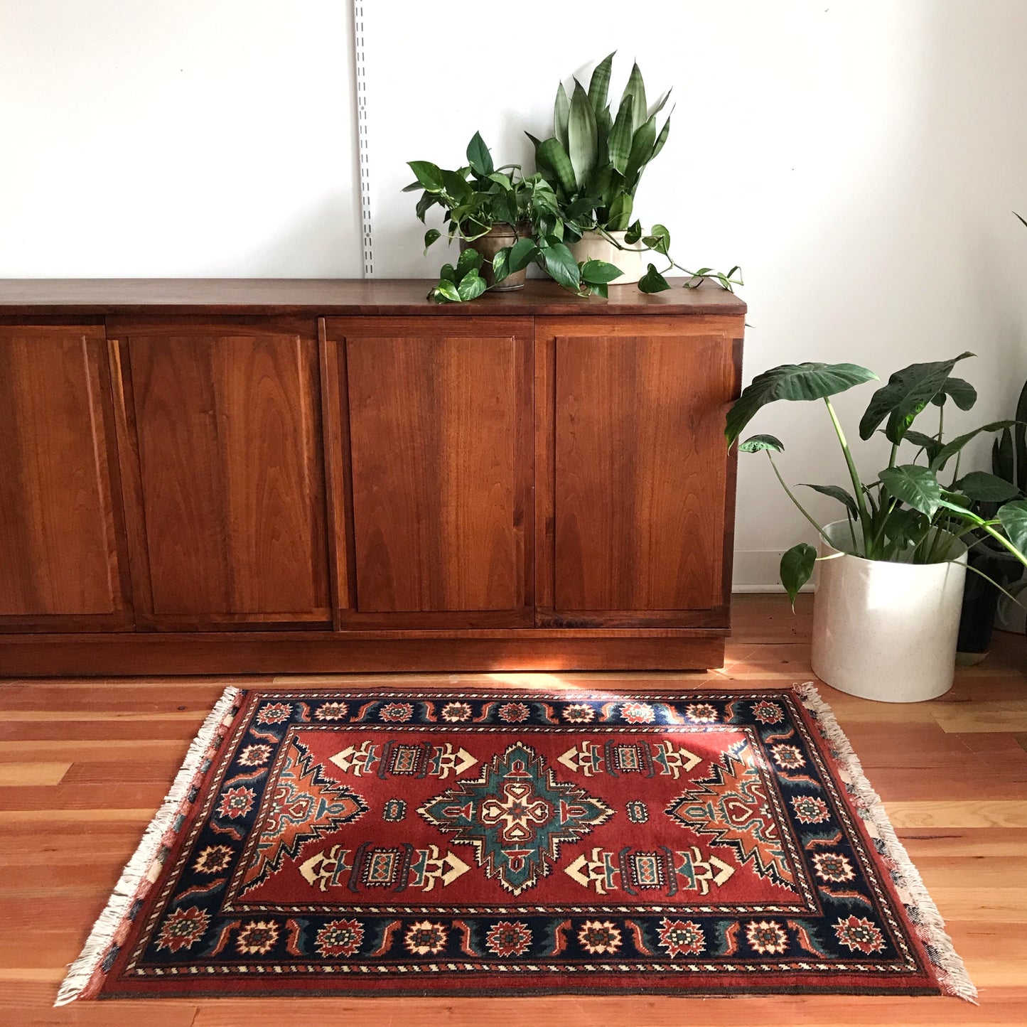 Jovie | Vintage Hand-knotted Rug | 3 x 4