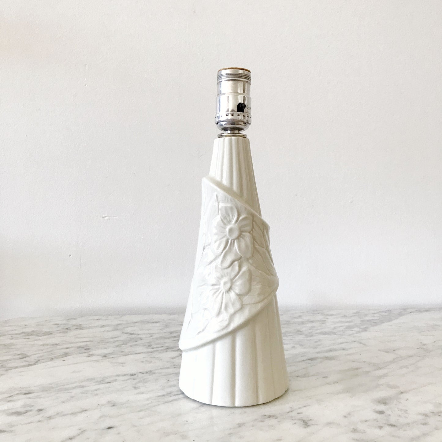 Vintage Floral Ceramic Lamp