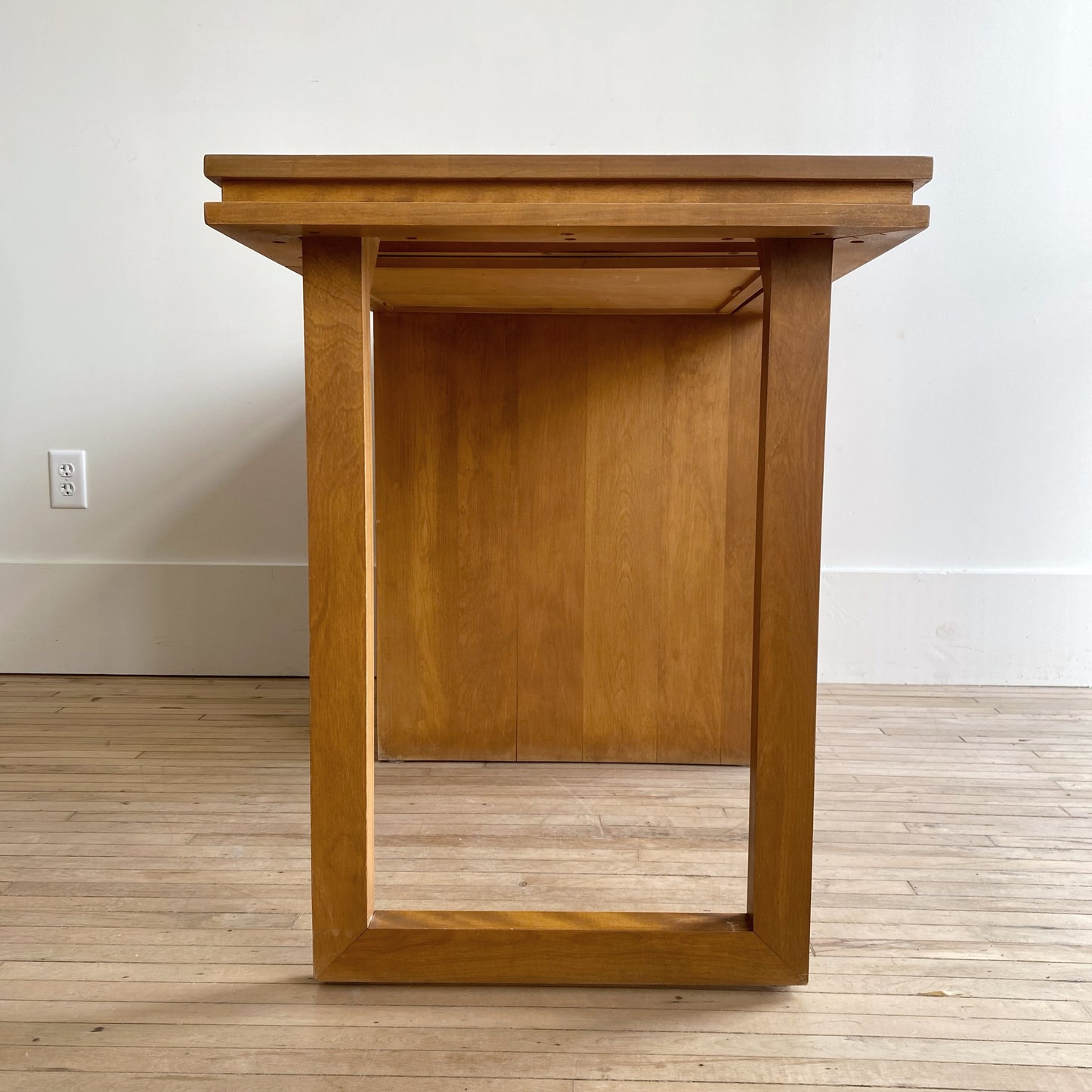 Vintage Mid Century "Modernmates" Desk, Leslie Diamond for Conant Ball