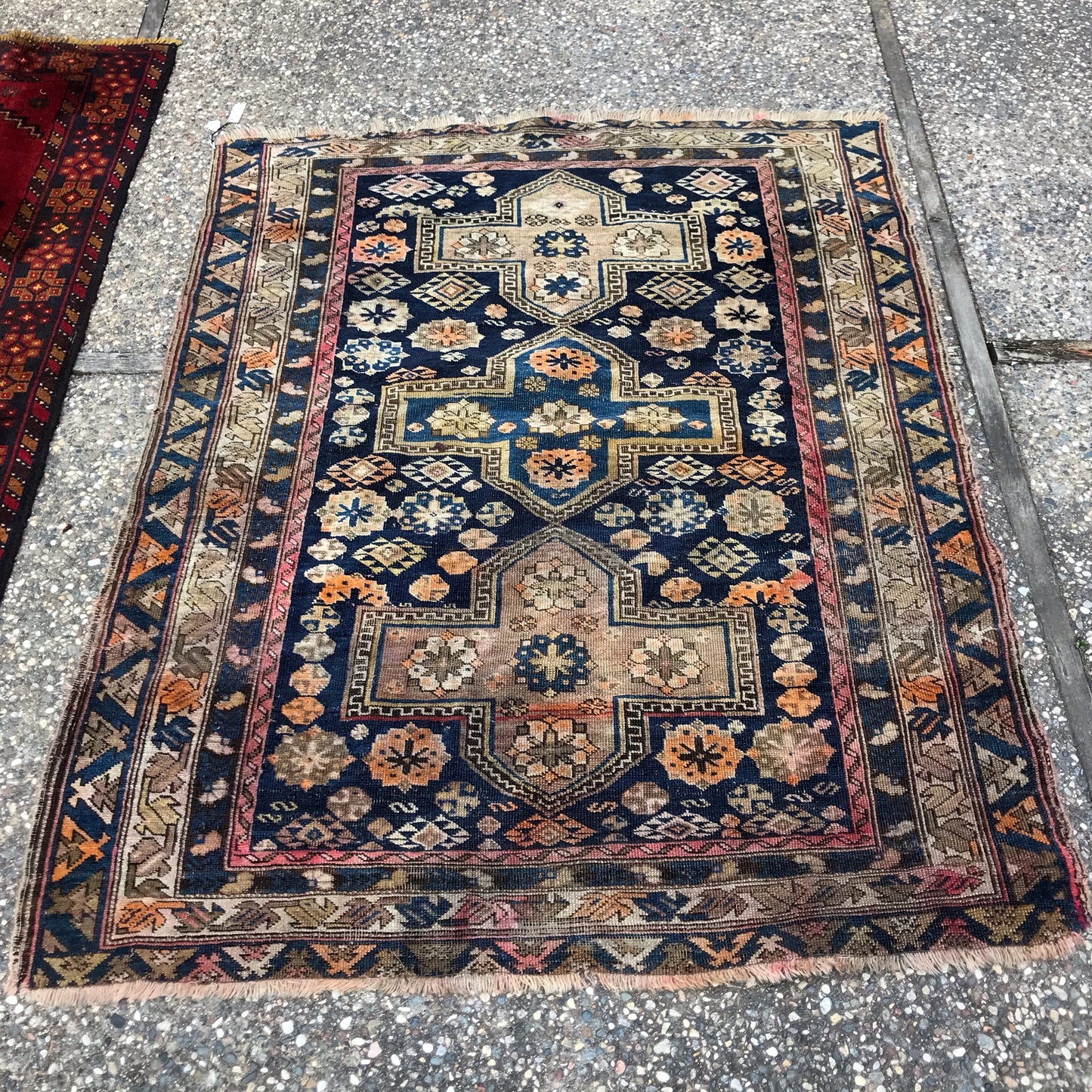 “REMINGTON” Antique Hand-knotted Rug (4.9 x 3.9)