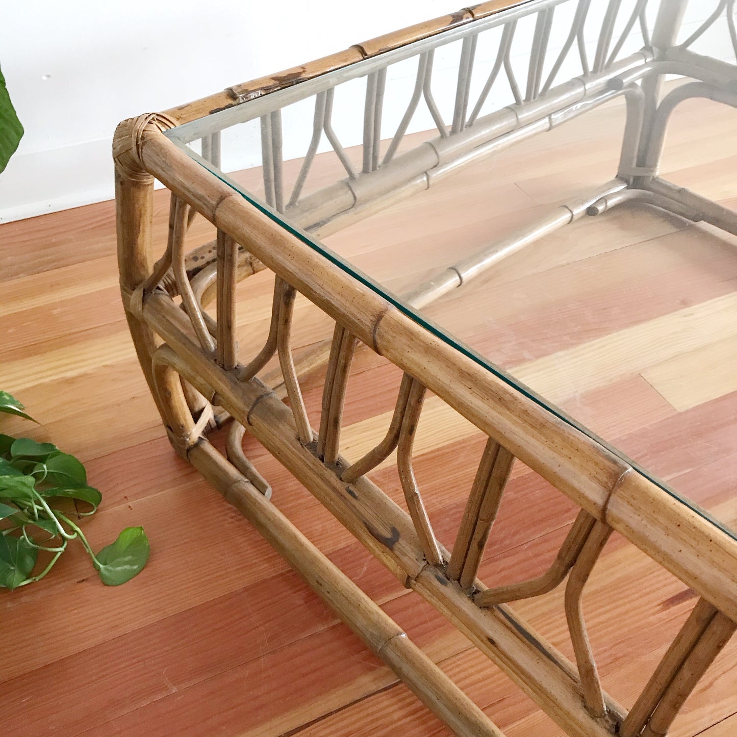 XL Vintage Rattan Coffee Table (38 x 38)