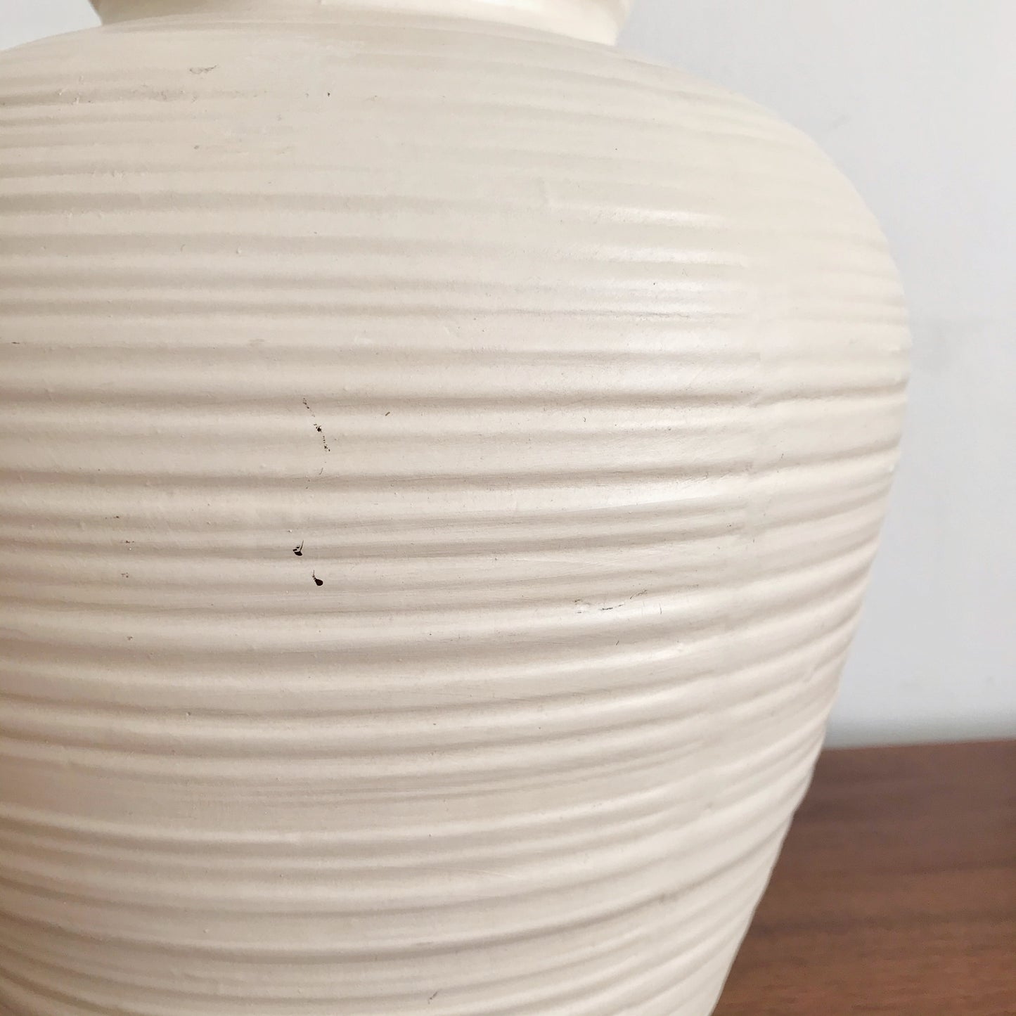 Vintage Textured Ceramic Lamp Base