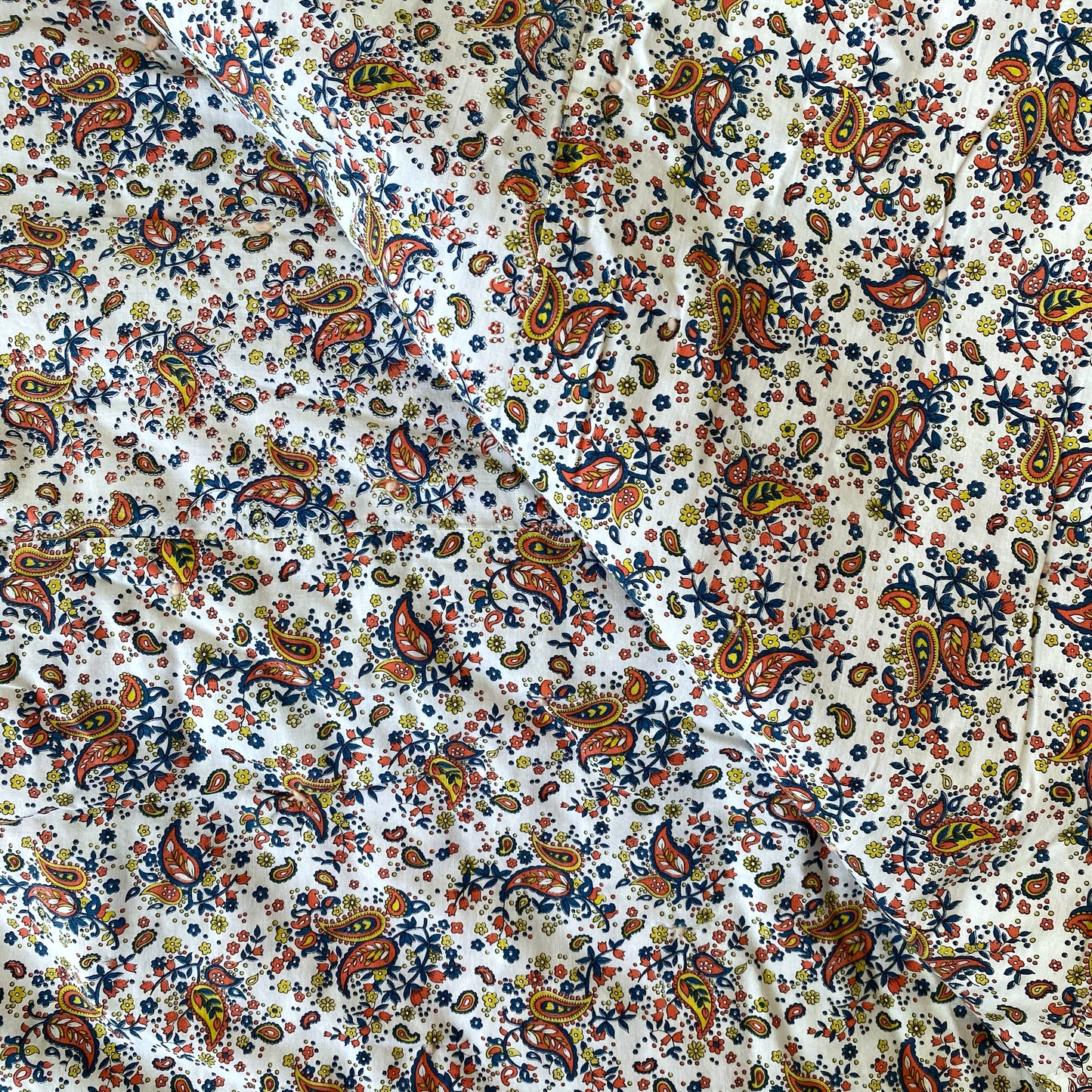 Vintage Patchwork Quilt (65” x 90”)