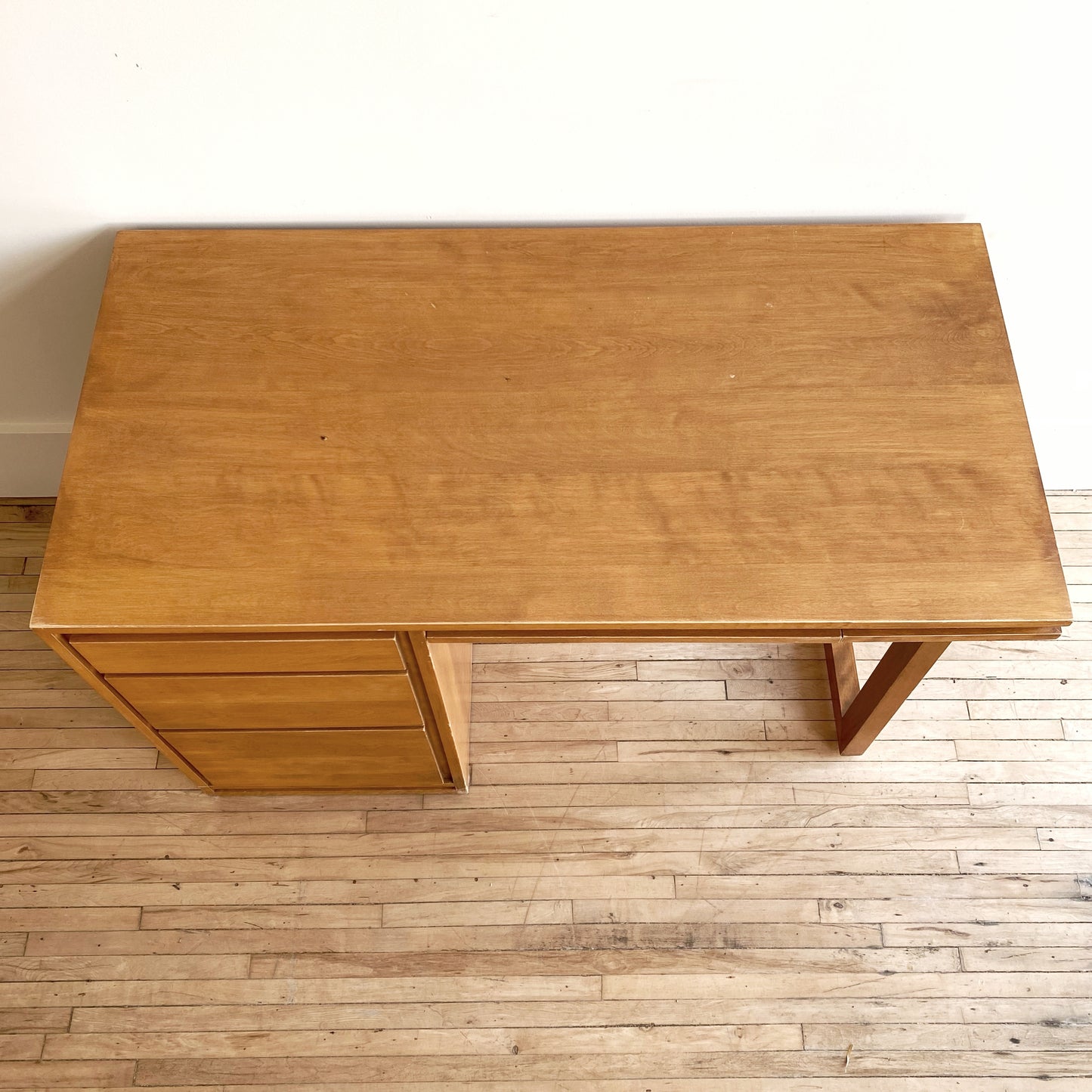 Vintage Mid Century "Modernmates" Desk, Leslie Diamond for Conant Ball