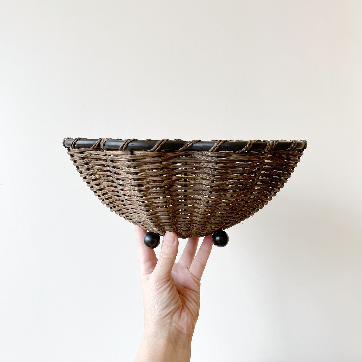 Woven Wicker Bowl with Scalloped Rim