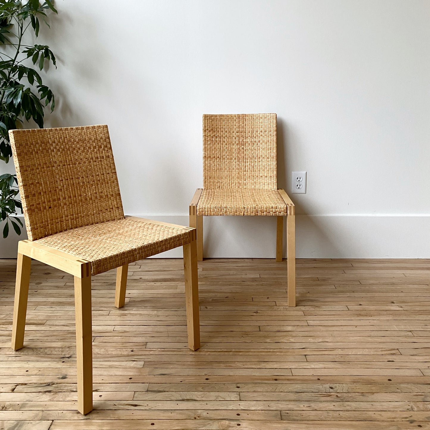 Minimalist Modern Rattan Dining Chair (Single)