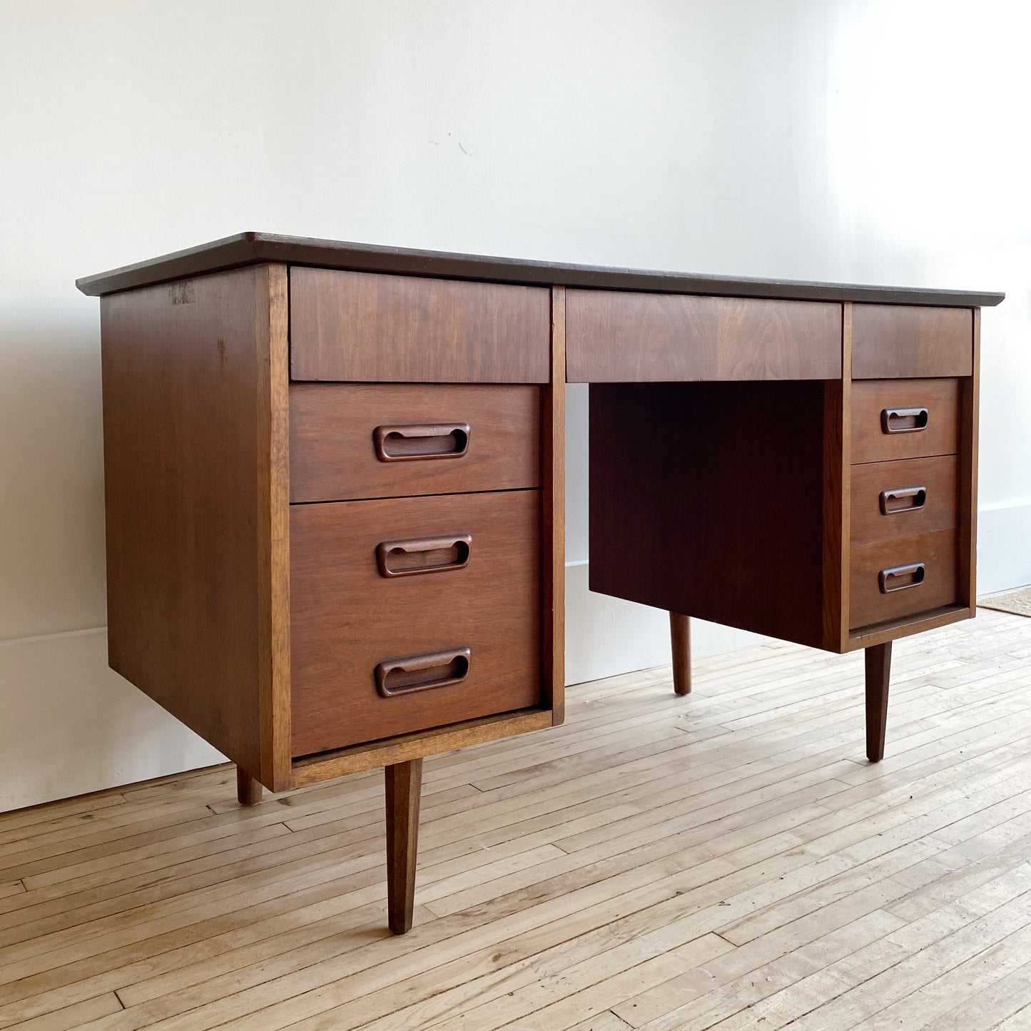 Vintage Mid Century Modern Desk