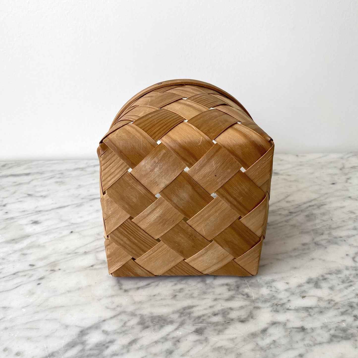 Lovely Woven Wood Wall Basket Organizer