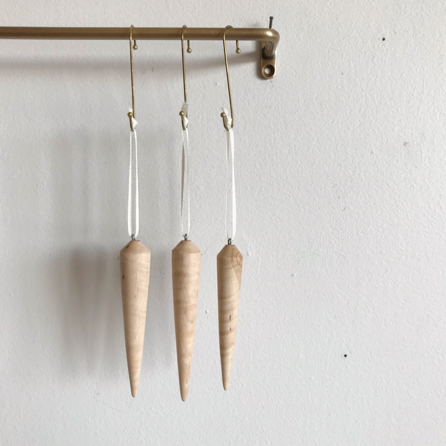 20% OFF: Wooden Heirloom Ornament, Icicle