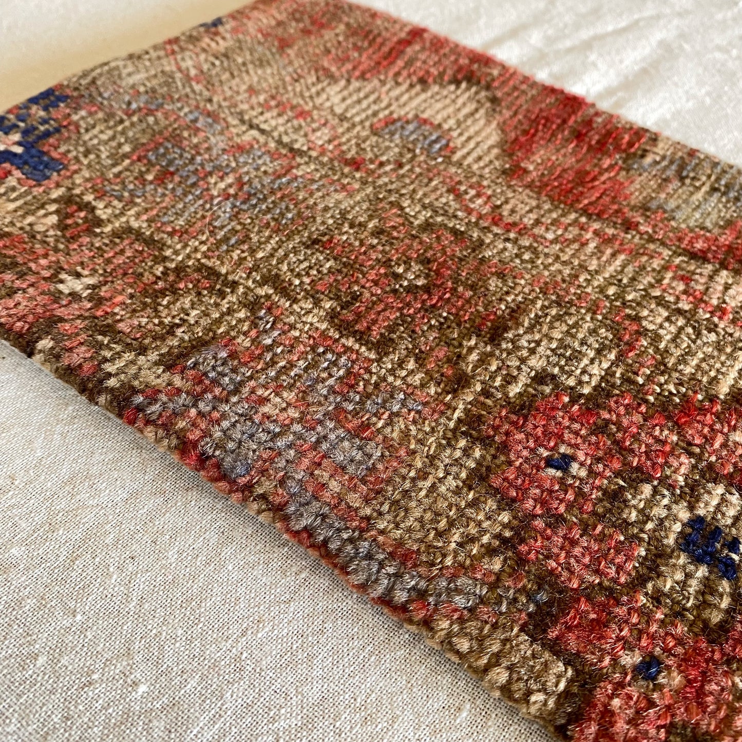 Hand-knotted Turkish Pillow Cover (8x16)