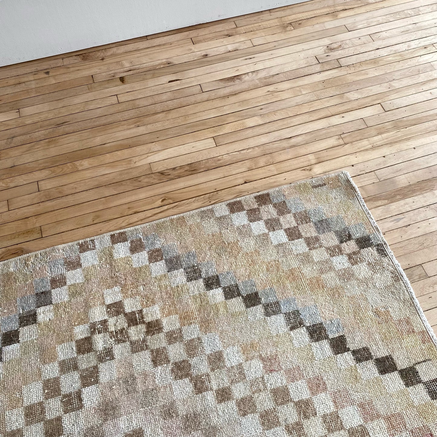 Vintage Checkered Rug (3.6 x 2.4)