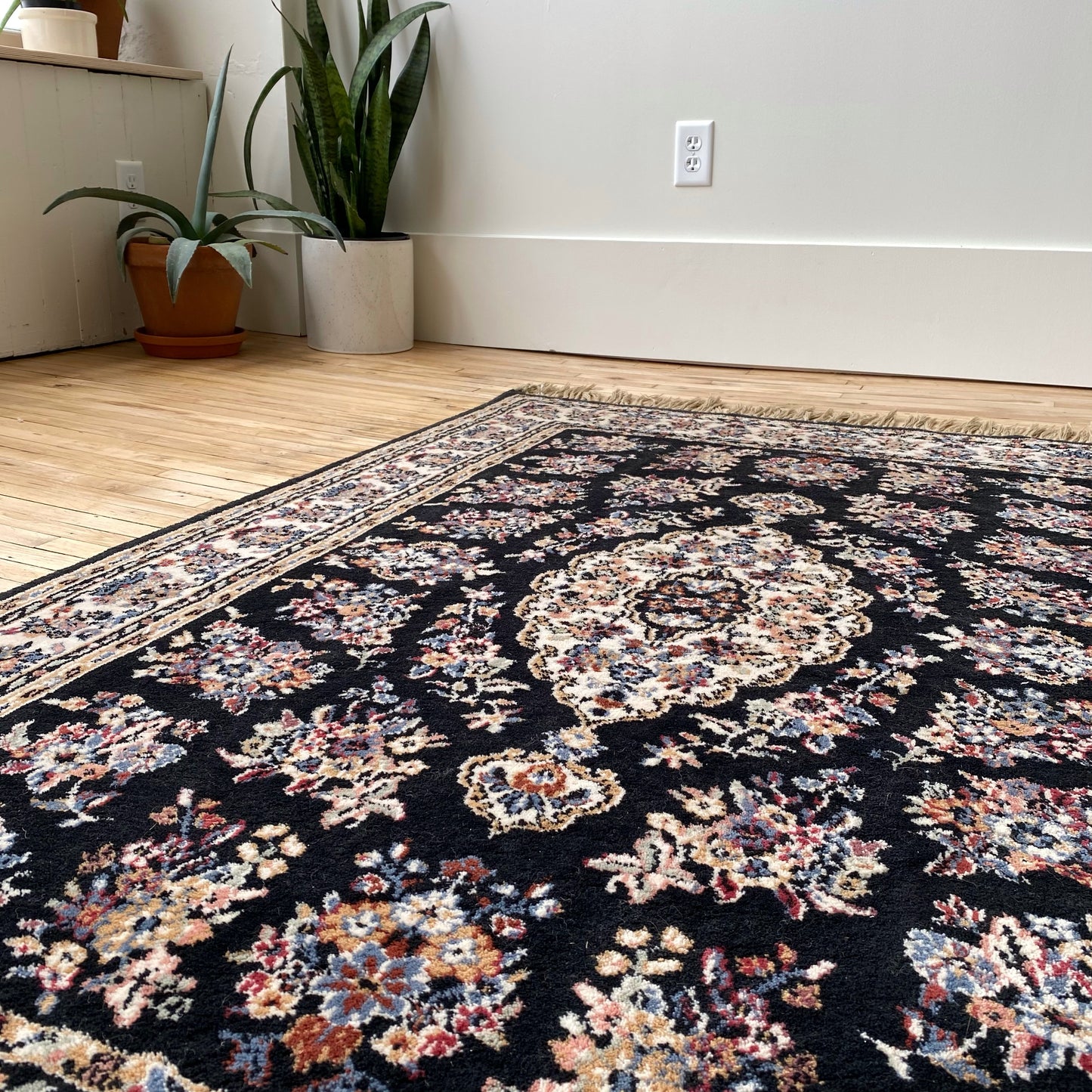 Black Area Rug (3’11” x 6’2”)