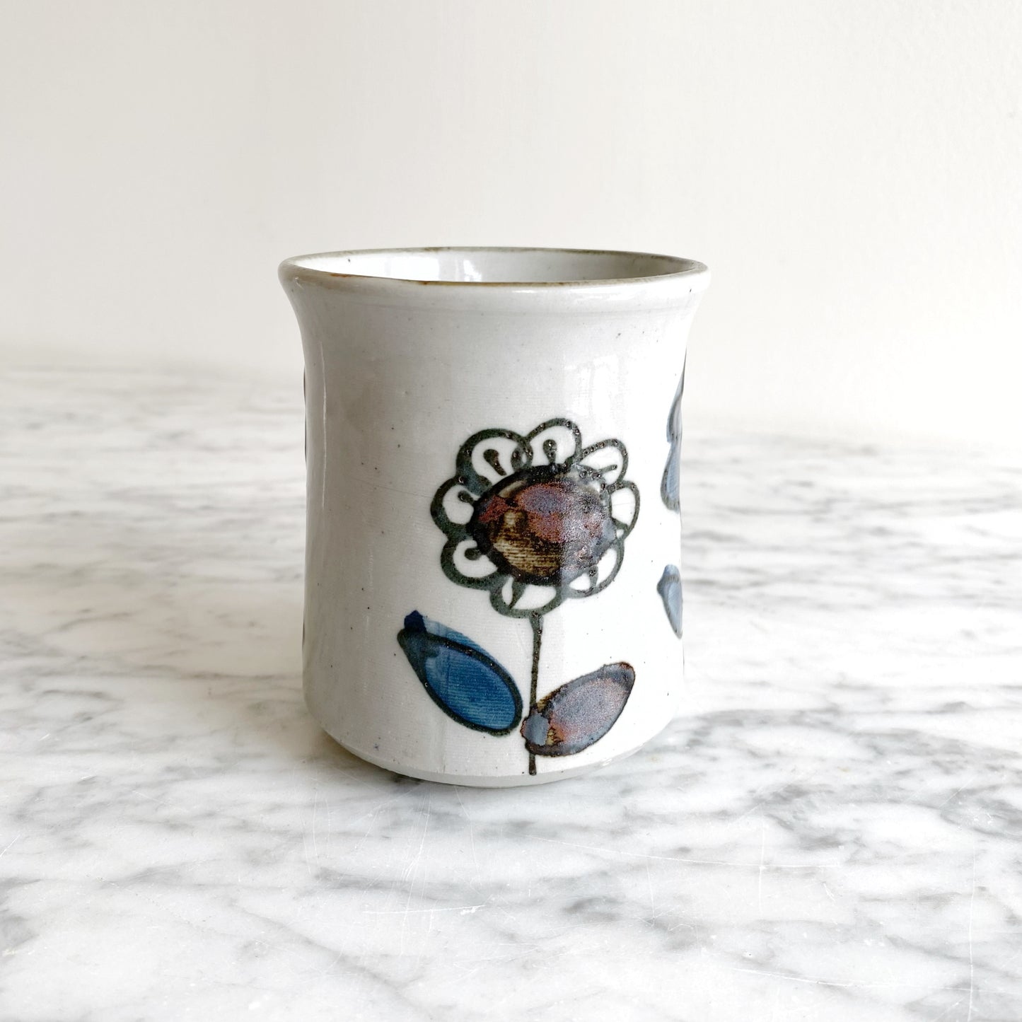 Vintage 70's Scandi Flower Coffee Mug