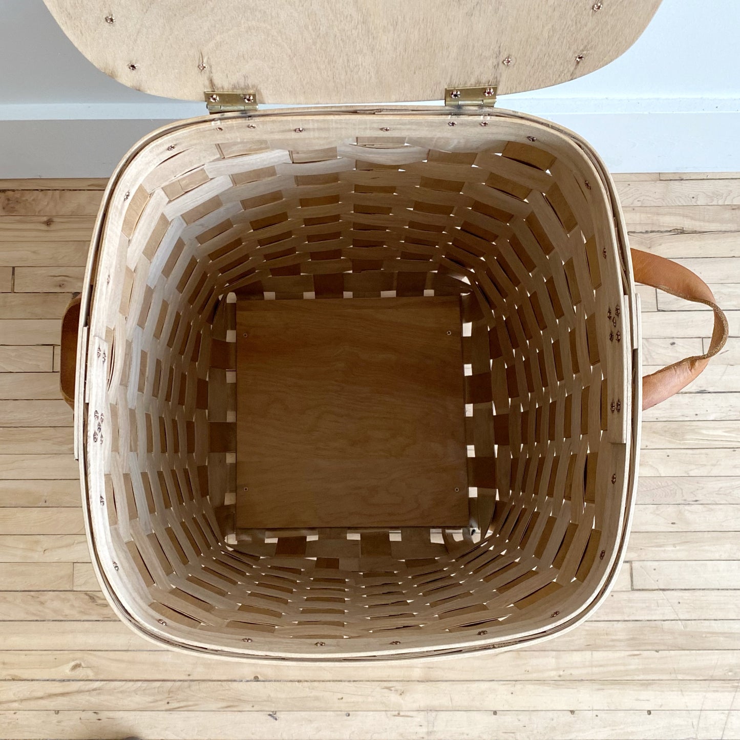 XXL Handcrafted Basket / Hamper with Lid