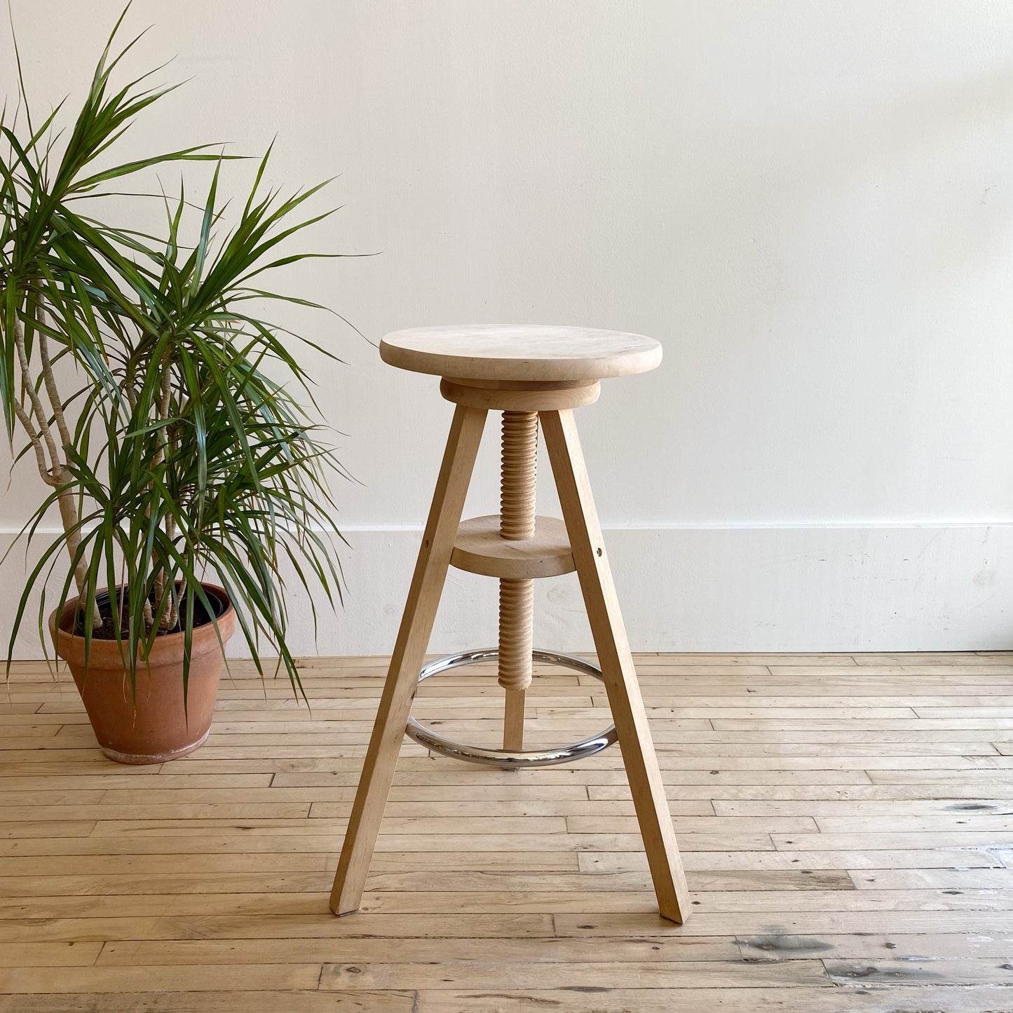 Natural Wood Stool, Adjustable Height
