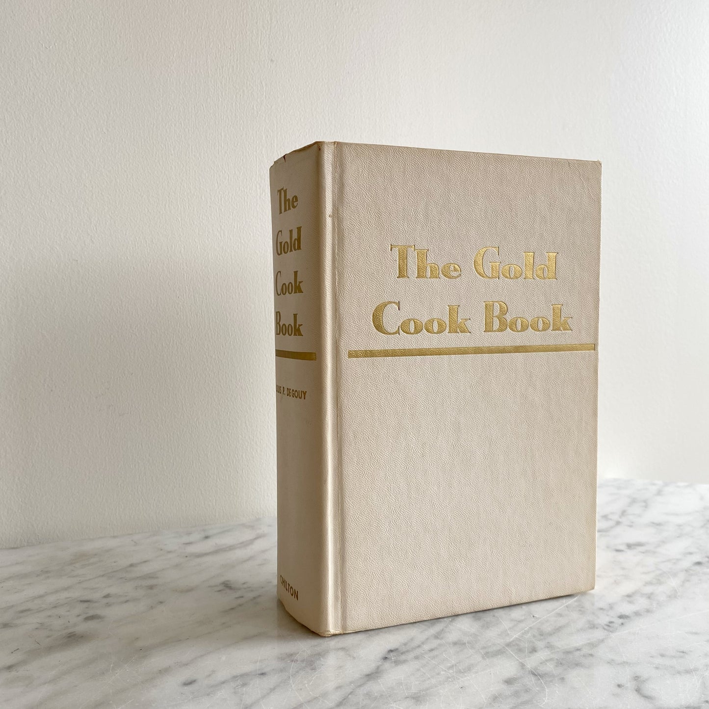 Vintage Cookbook: The Gold Cook Book (1960)