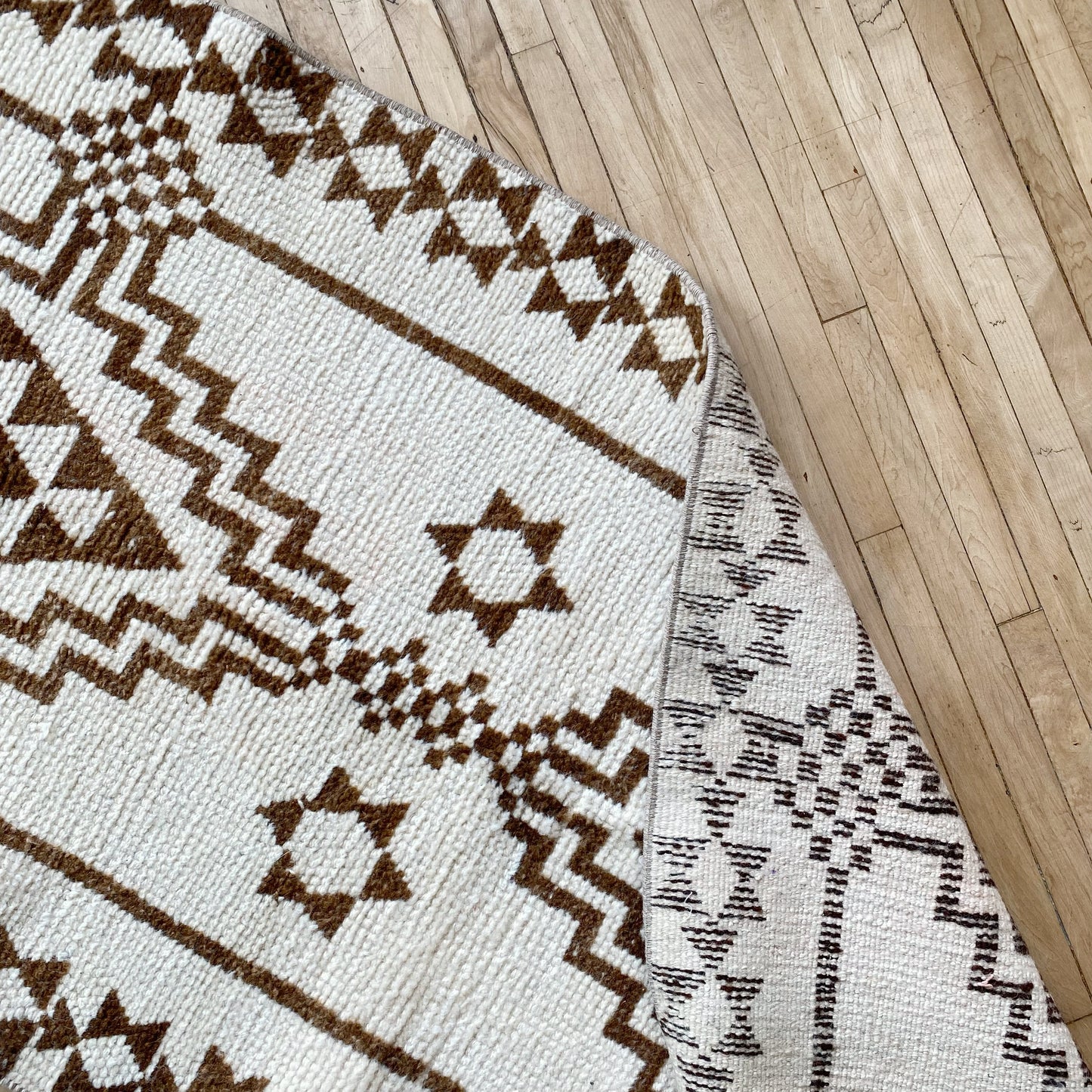 Vintage Neutral Herki Runner Rug (2.6 x 13.4)