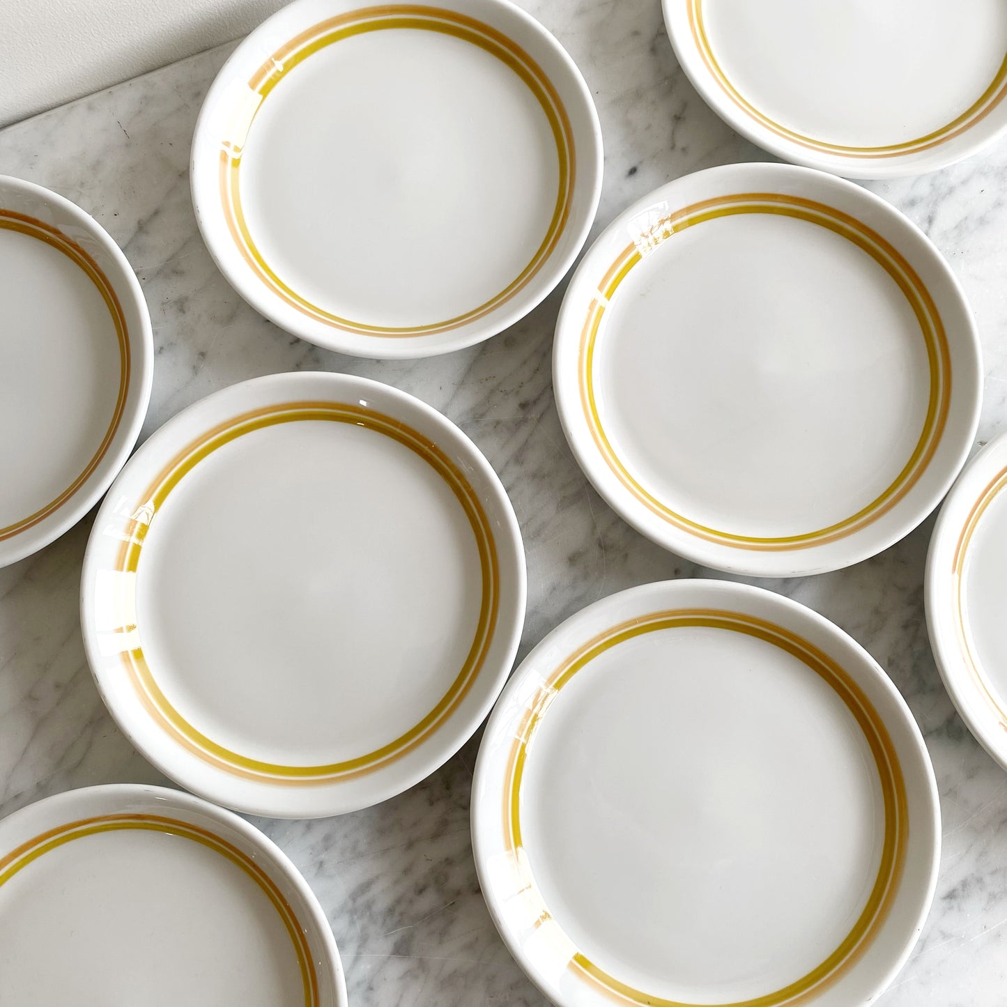 Set of 8 Small Vintage Plates / Saucers