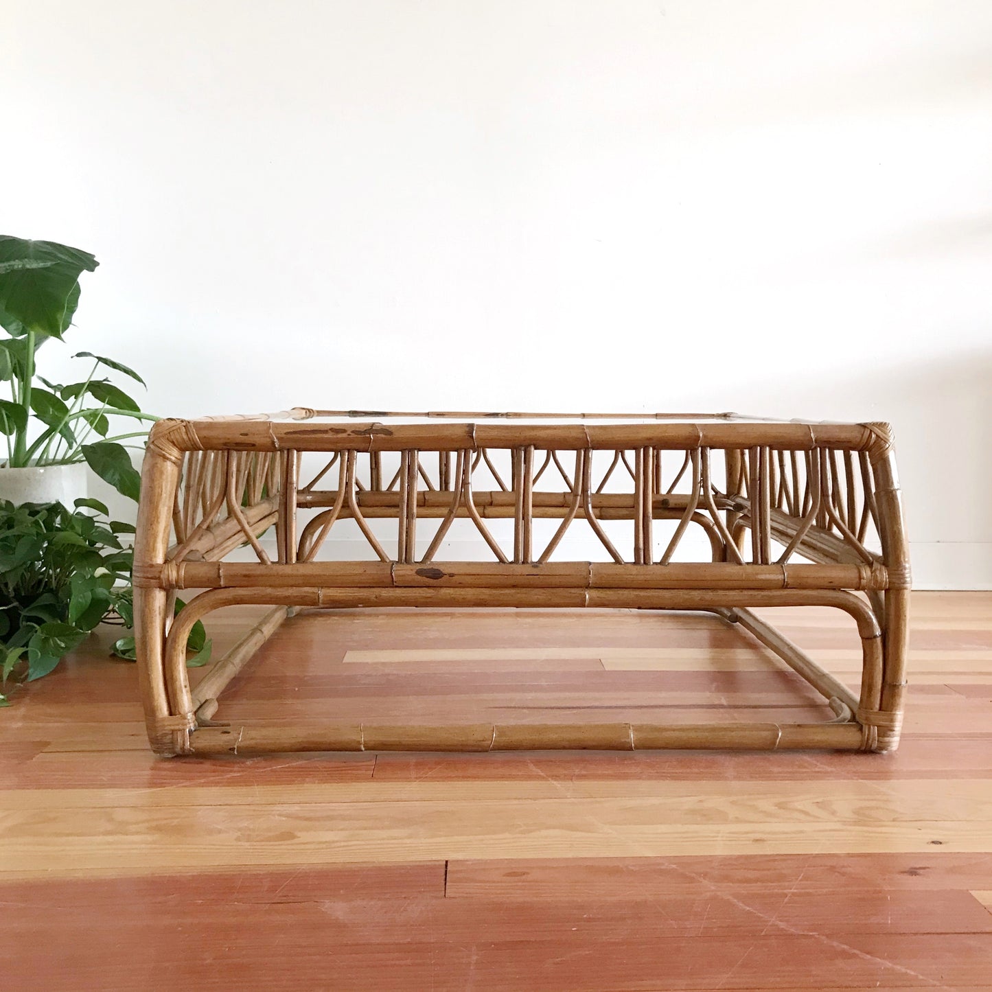 XL Vintage Rattan Coffee Table (38 x 38)