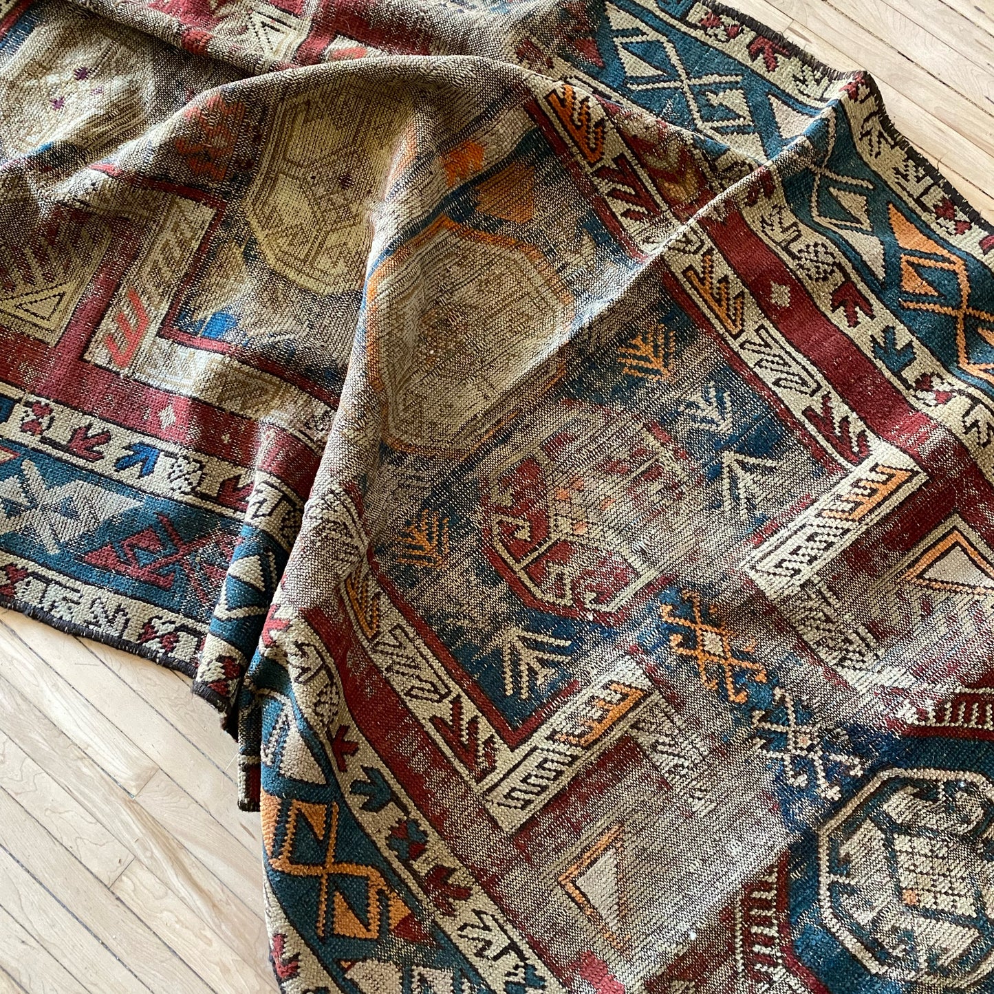 Antique Hand-knotted Persian Rug (7' 6" x 3' 7.75")