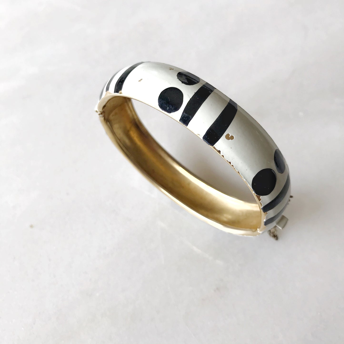 Vintage Mod Tribal Clip Bracelet