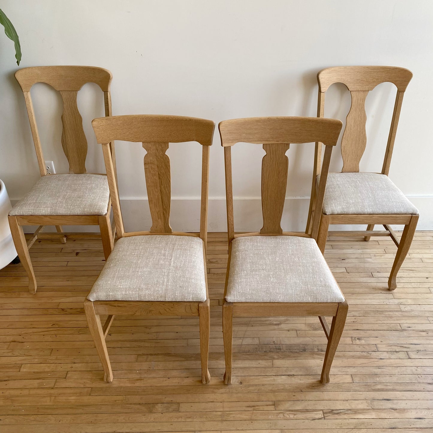S/4 Antique Oak Dining Chairs