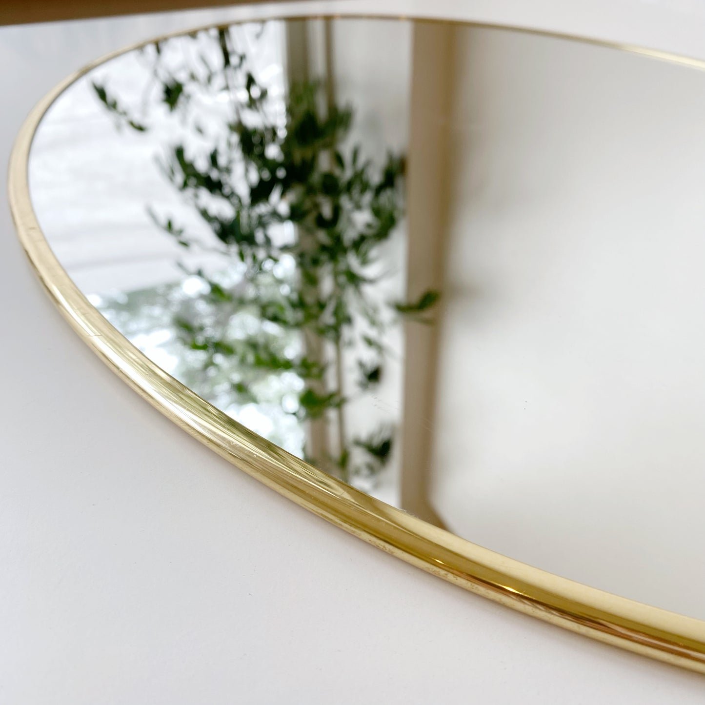 Vintage Slender Gold Framed Oval Mirror (22.5” x 15.75”)