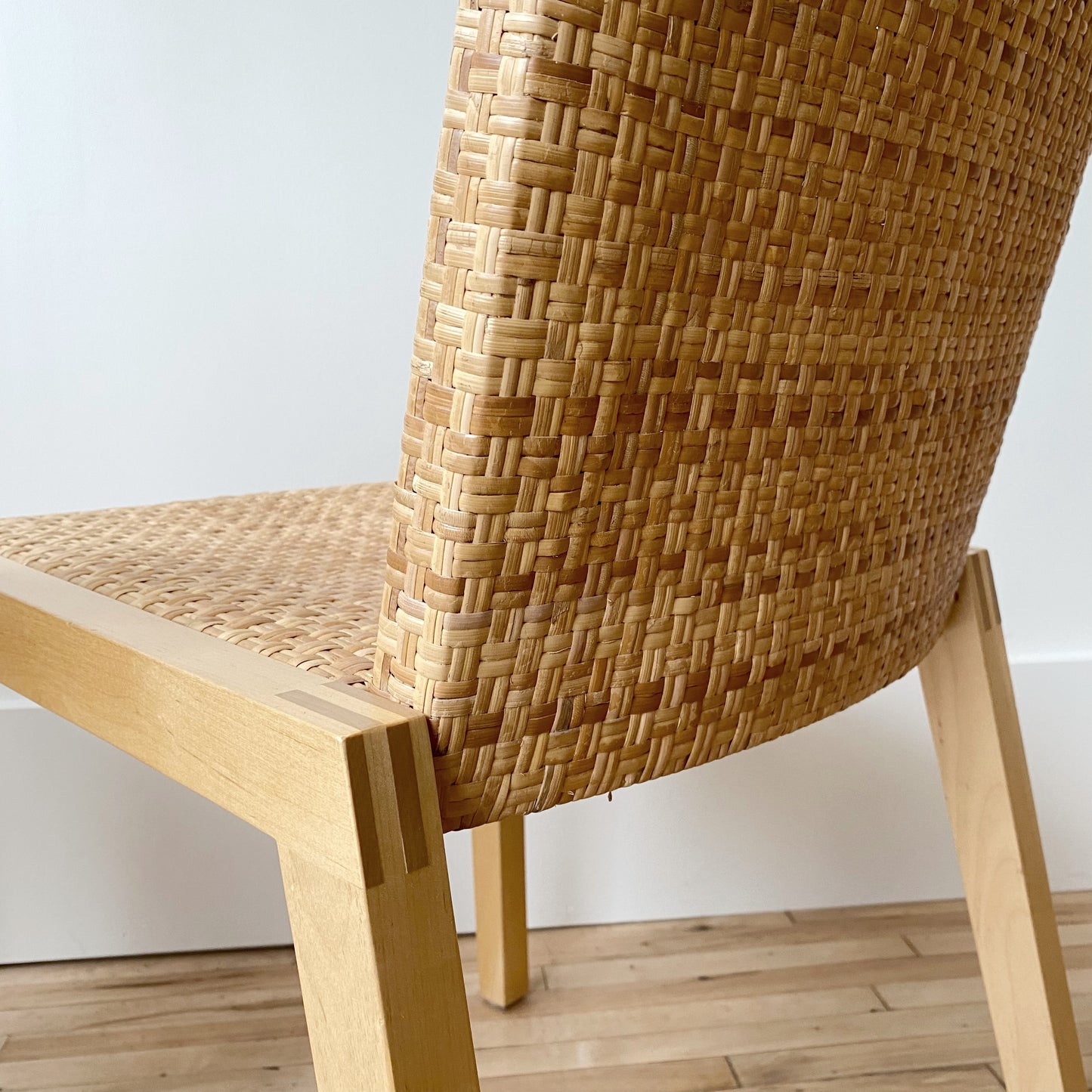 Minimalist Modern Rattan Dining Chair (Single)