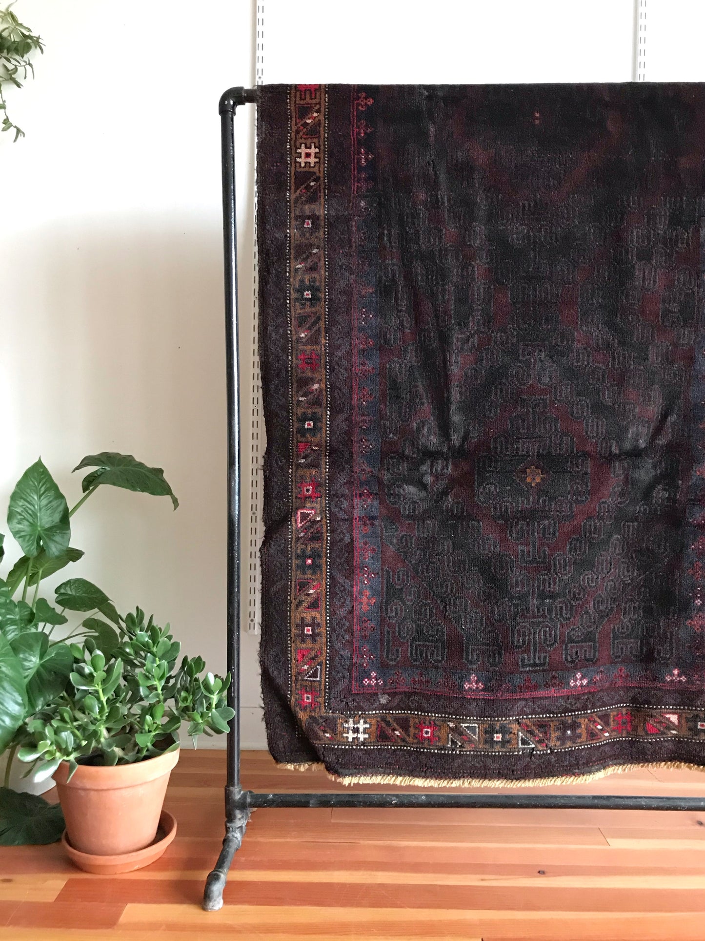 “SHILOH” Antique Hand-knotted Rug (3.9 x 6.4)