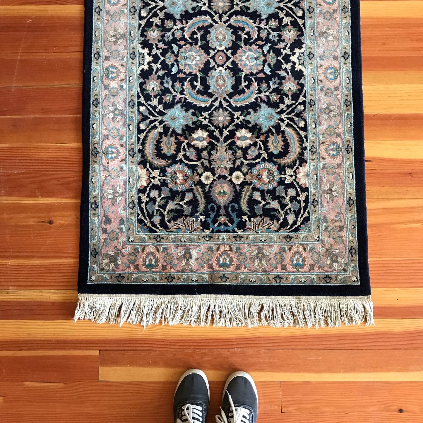 "LAURA" Handwoven Wool Runner Rug (2.6 x 10.8)
