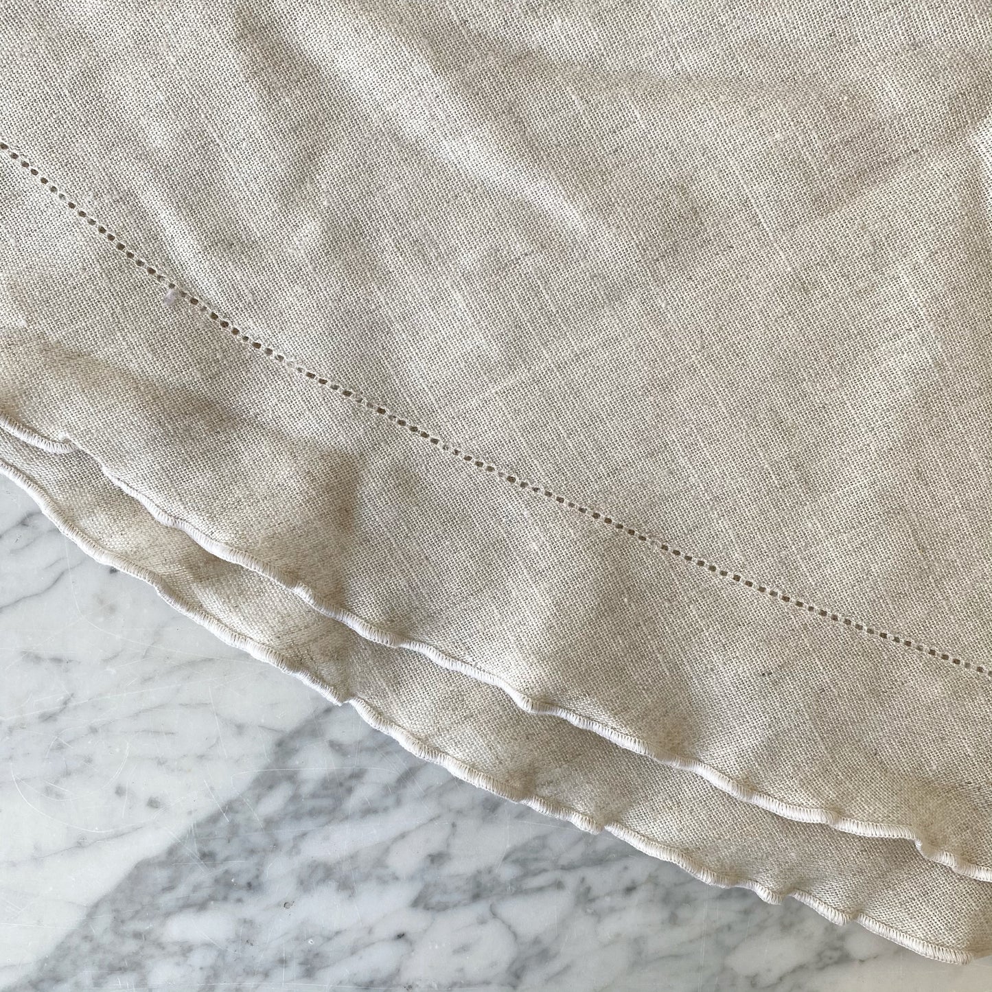 Vintage Oval Tablecloth, Natural