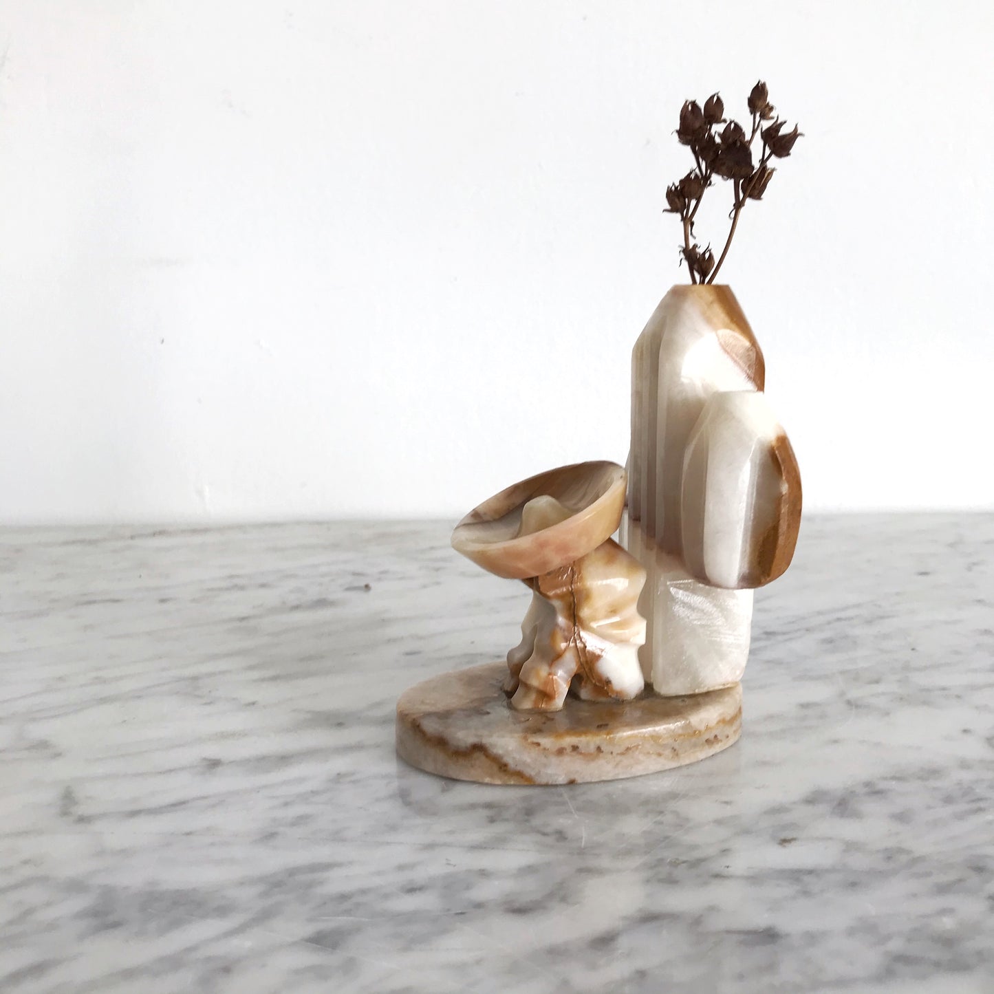 Vintage Onyx Figures / Dried Flower Vase
