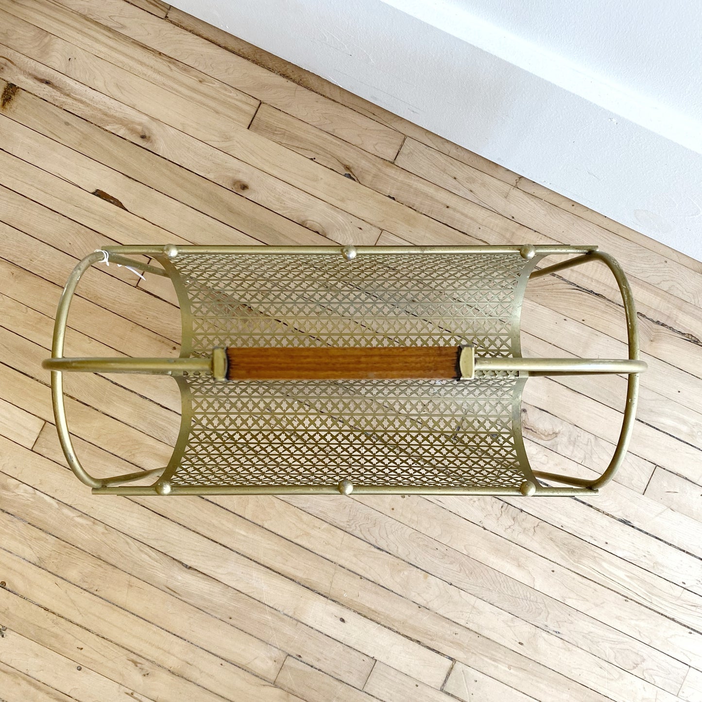 Vintage MCM Wire Mesh Magazine Holder