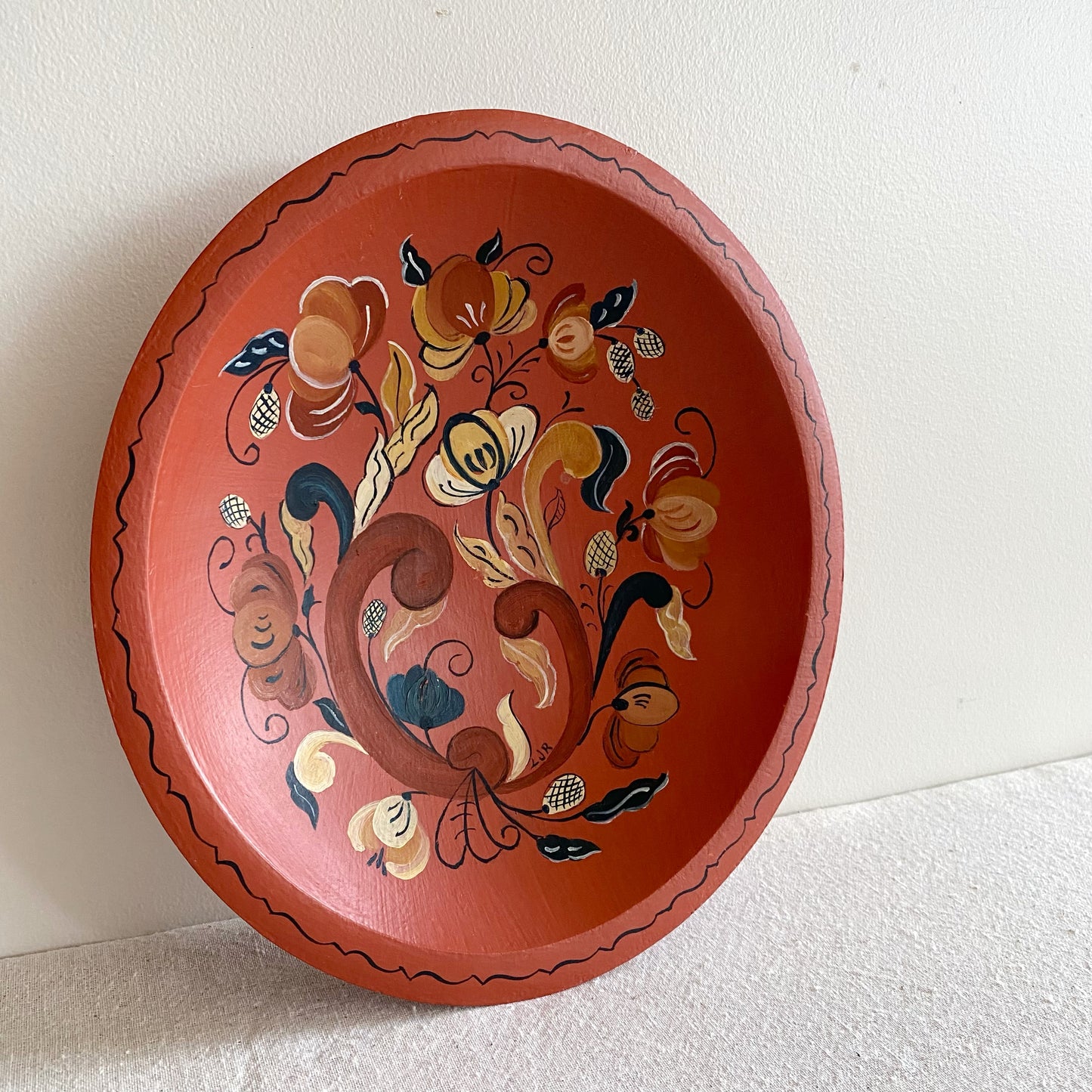 Vintage Scandinavian Rosemaling Bowl