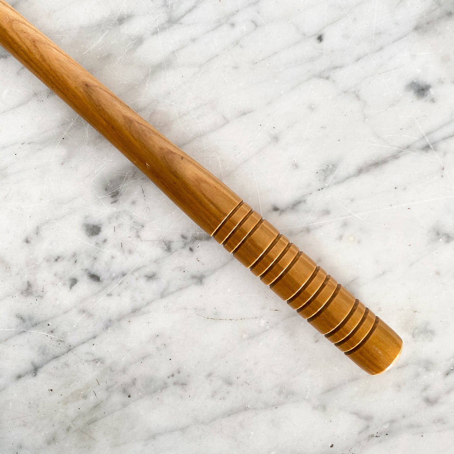 Vintage Gold Hand Back Scratcher