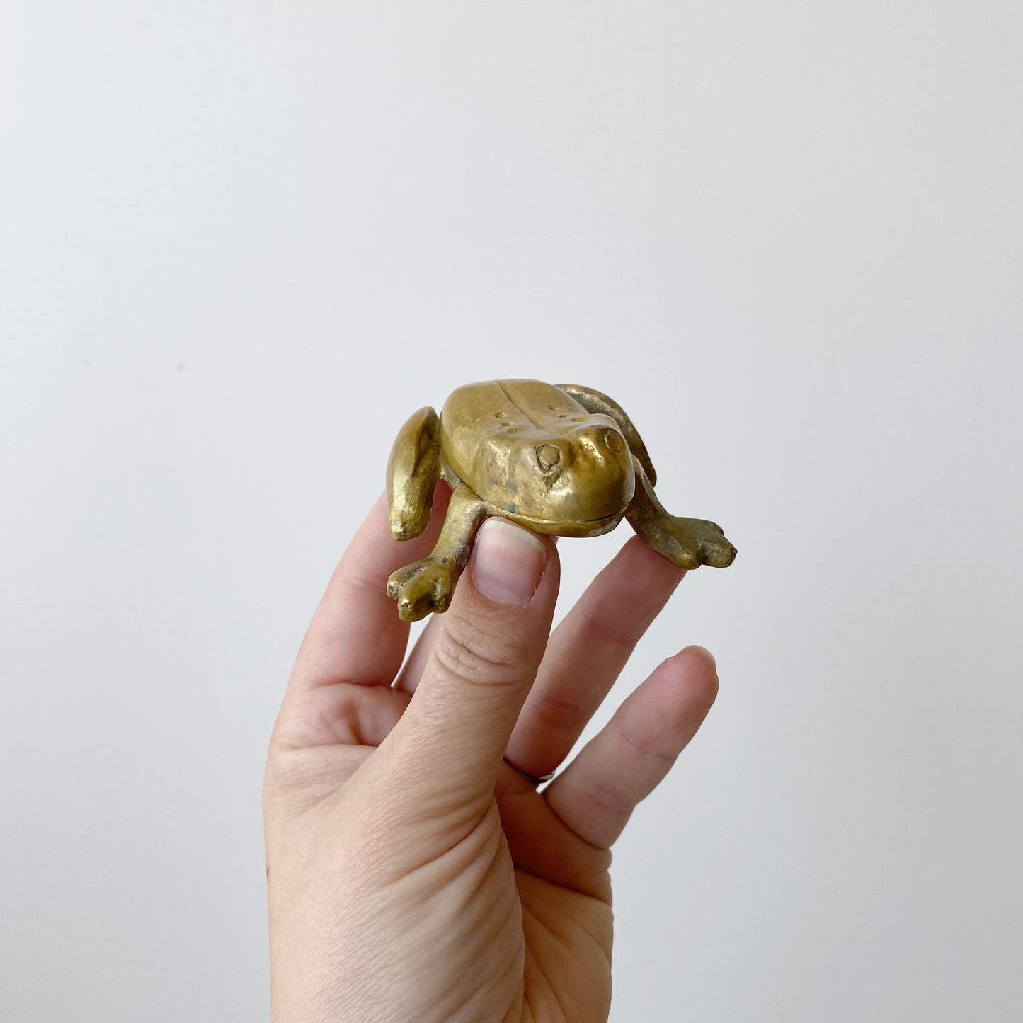 Vintage Brass Frog Trinket Box
