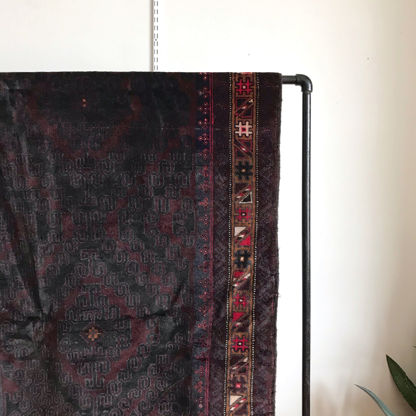 “SHILOH” Antique Hand-knotted Rug (3.9 x 6.4)
