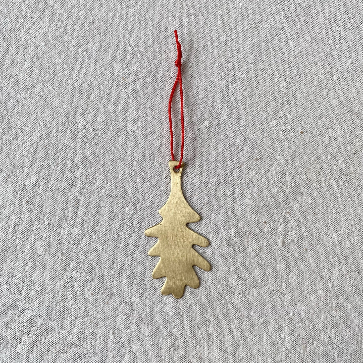 20% OFF: Brass Leaf Ornament