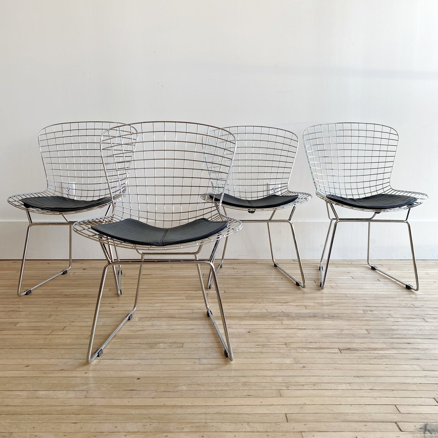 Set of 4 Bertoia-Style Chairs